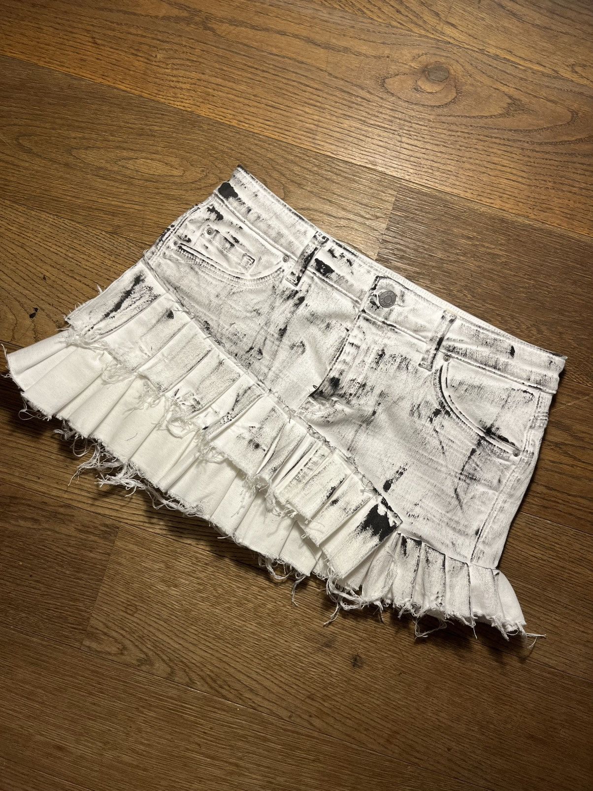 Miu Miu Custommade skirt | mini skirt | mini rock Size 24" / US 00 / IT 34 - 6 Thumbnail