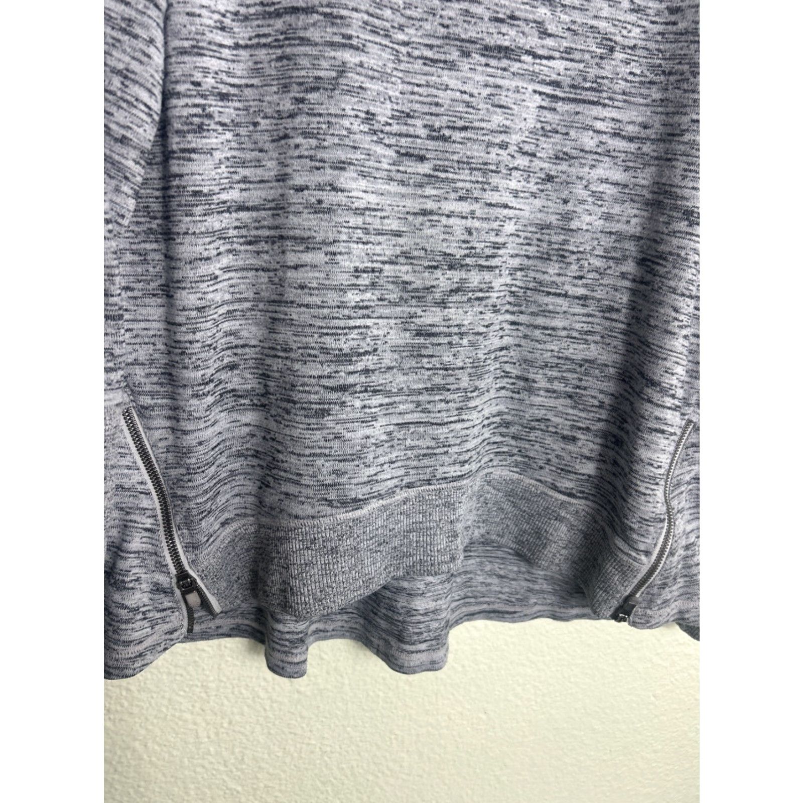 Athleta Athleta Womens XL Long Sleeve Pullover Sweatshirt Side Zip Cotton Gray Size XL / US 12-14 / IT 48-50 - 5 Thumbnail