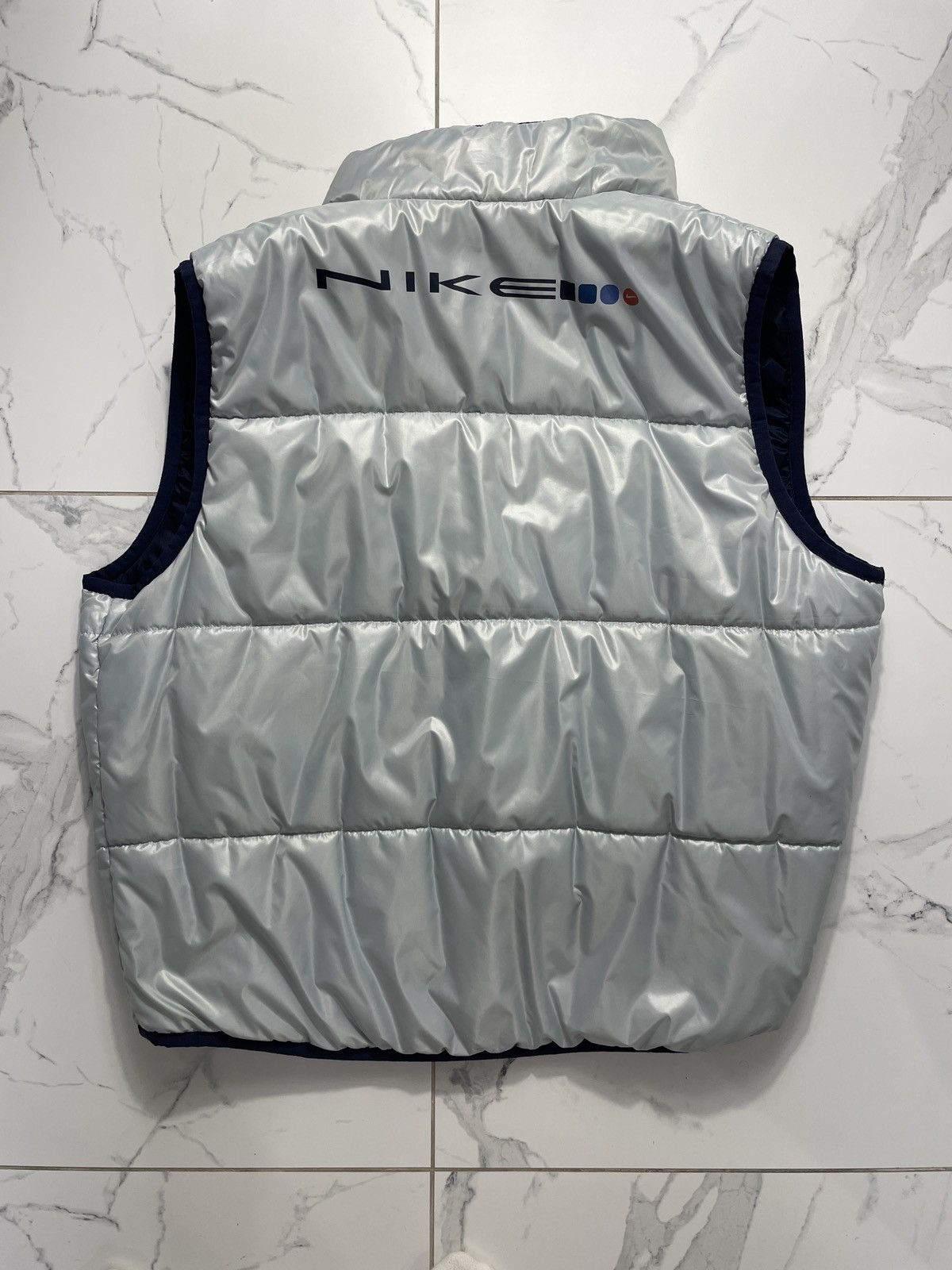 Nike Vintage Nike 90’s Nylon Vest Two-Sided Silver Navy Blue Size US XL / EU 56 / 4 - 13 Thumbnail