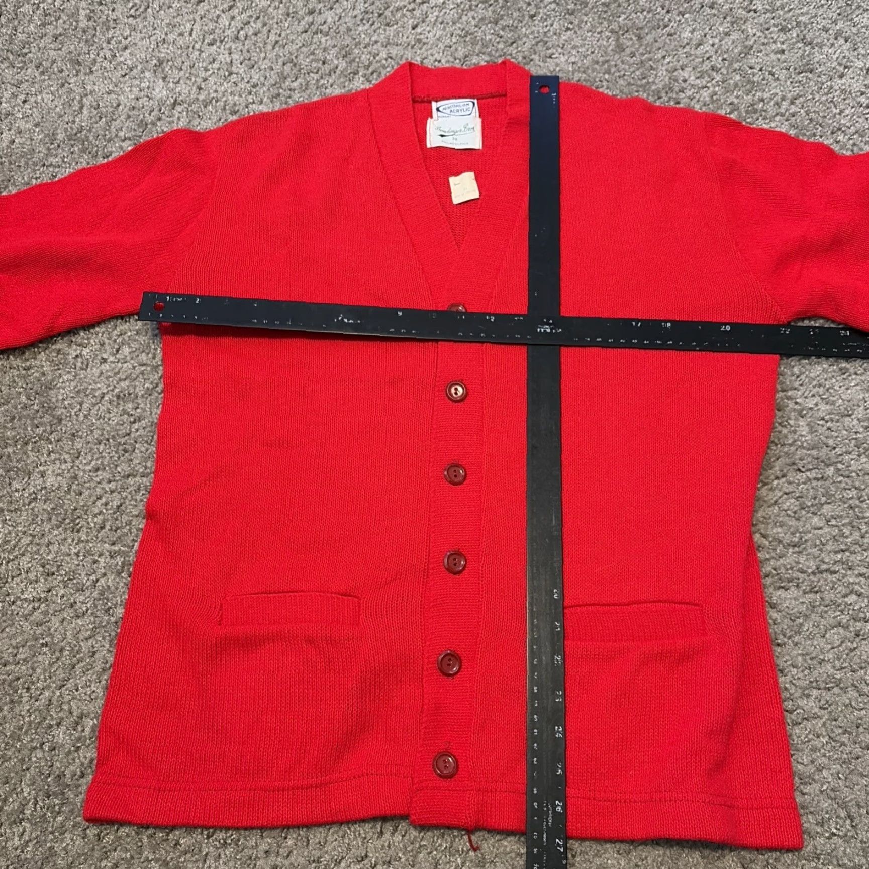 Vintage VINTAGE 60s Bendinger Bros Philadelphia 100% Orlon Acrylic Red Cardigan Sweater 38 Mens Size US M / EU 48-50 / 2 - 7 Thumbnail