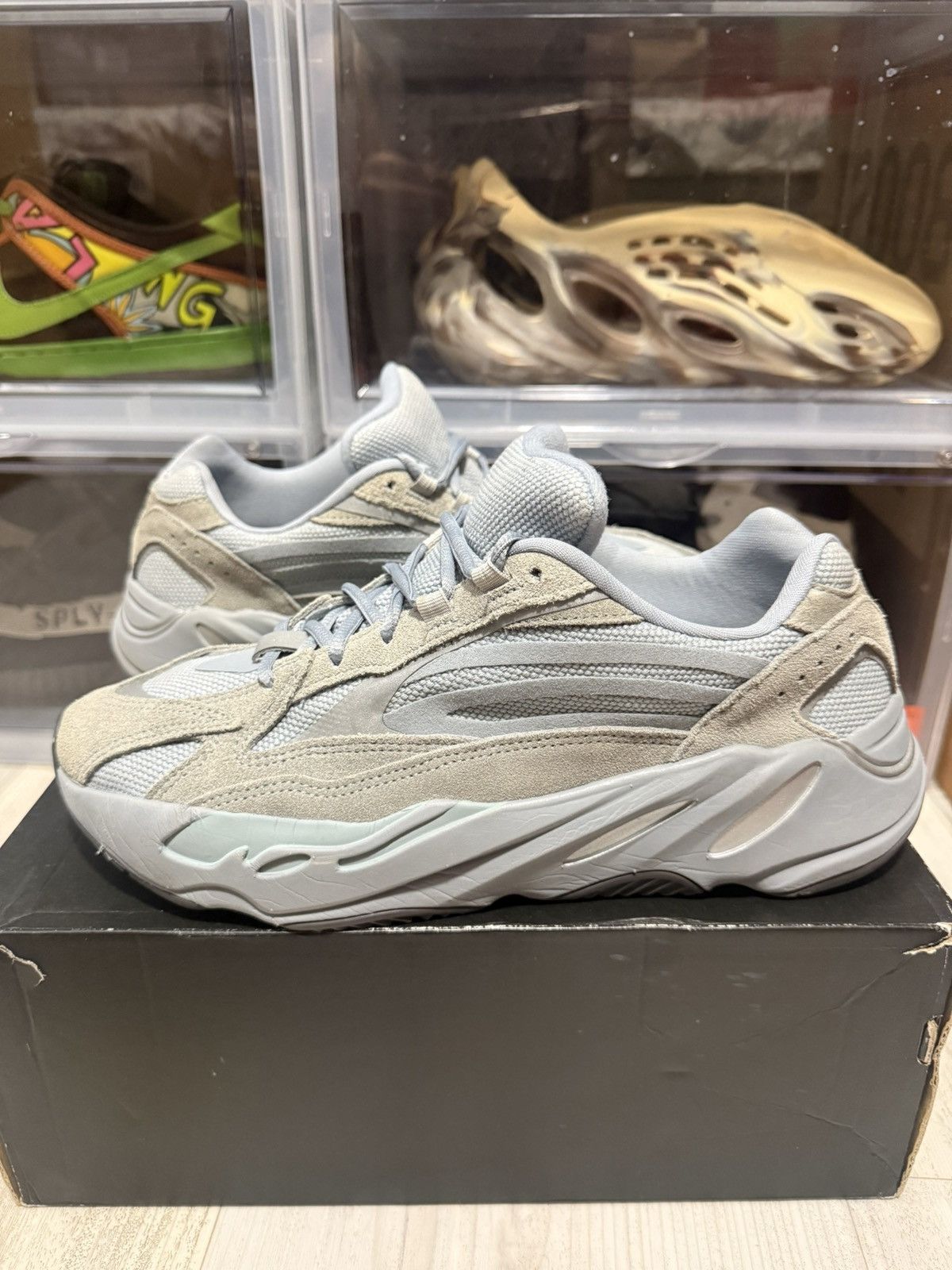 Adidas × Kanye West Adidas Yeezy 700 V2 Hospital Blue Size US 9.5 / EU 42-43 - 1 Thumbnail