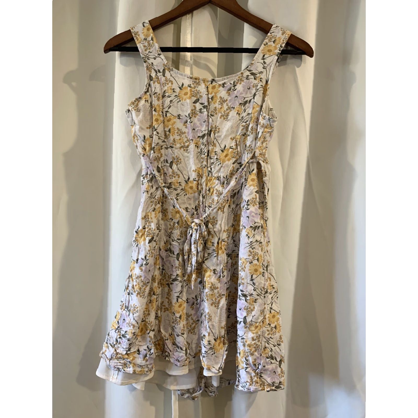 American Eagle Outfitters American Eagle Floral Tie Front Button Mini Dress Small Woman S Green Size S / US 4 / IT 40 - 4 Thumbnail