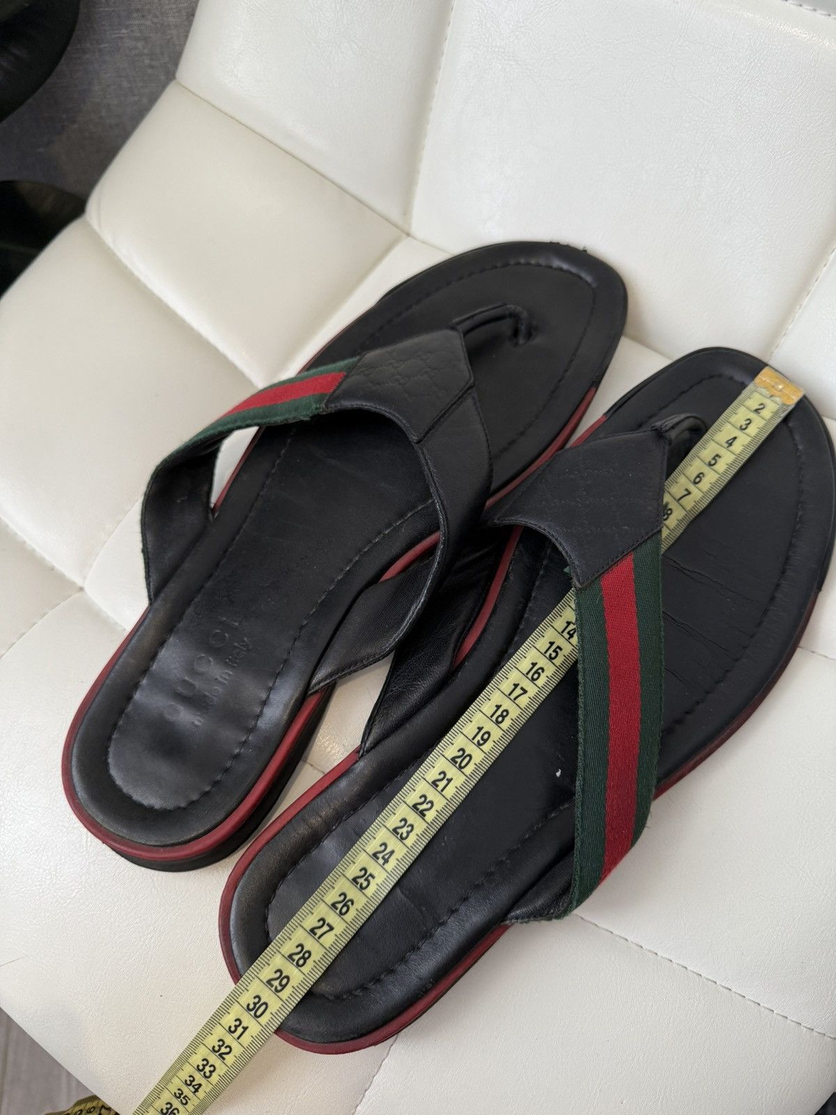 Gucci Gucci Black Leather Flip Flops Sandals GG Web Stripe Slides Size US 11 / EU 44 - 24 Thumbnail