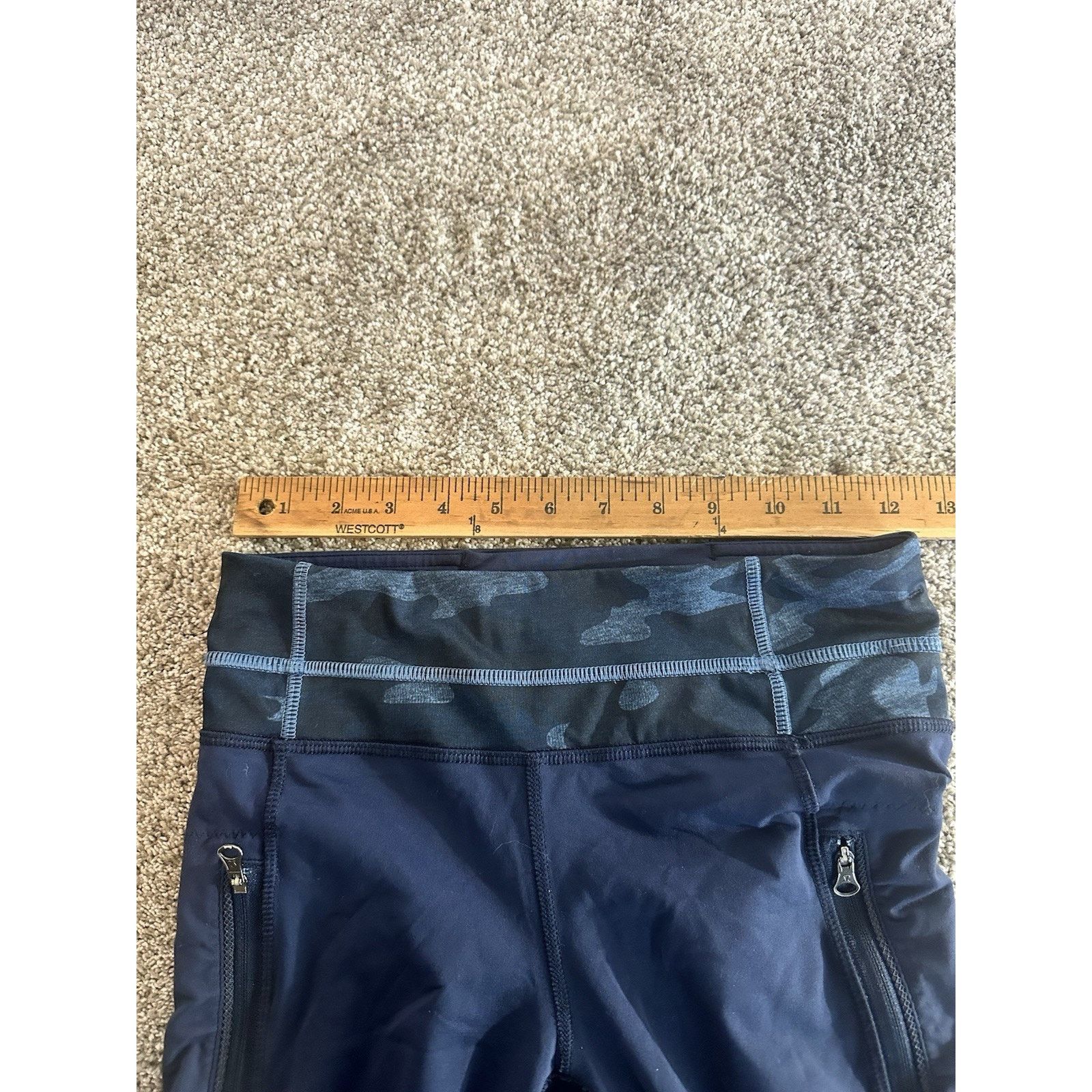 Lululemon Lululemon Pants Womens 4 Blue Camo Leggings Zip Pockets Size 27" / US 4 / IT 40 - 7 Thumbnail