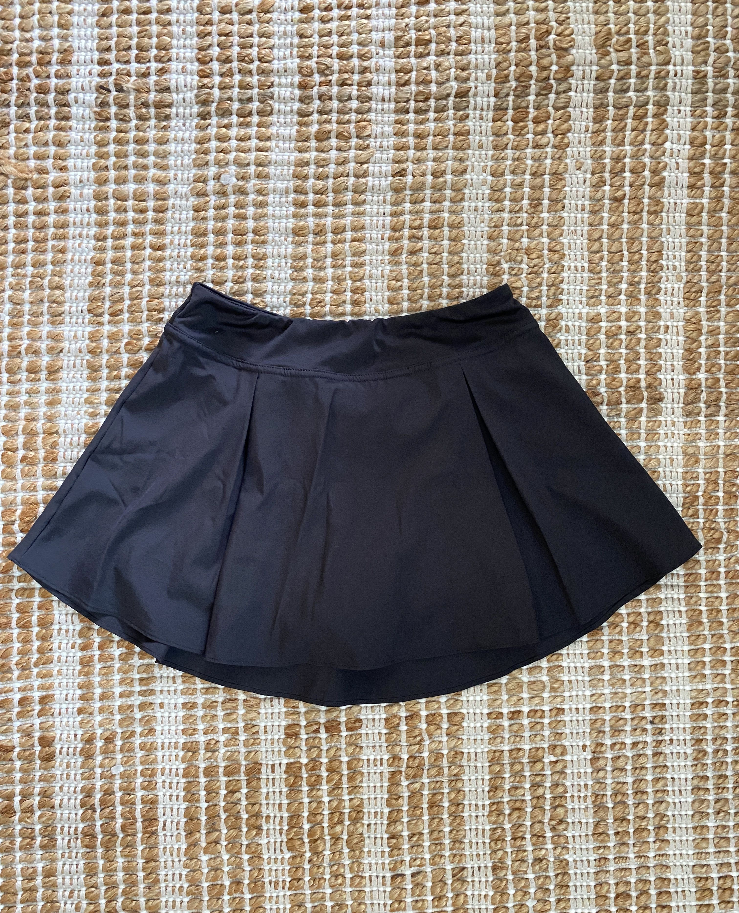 Other Brand New Love Tree Black Activewear Two-In-One Mini Skort Size 26" / US 2 / IT 38 - 1 Thumbnail