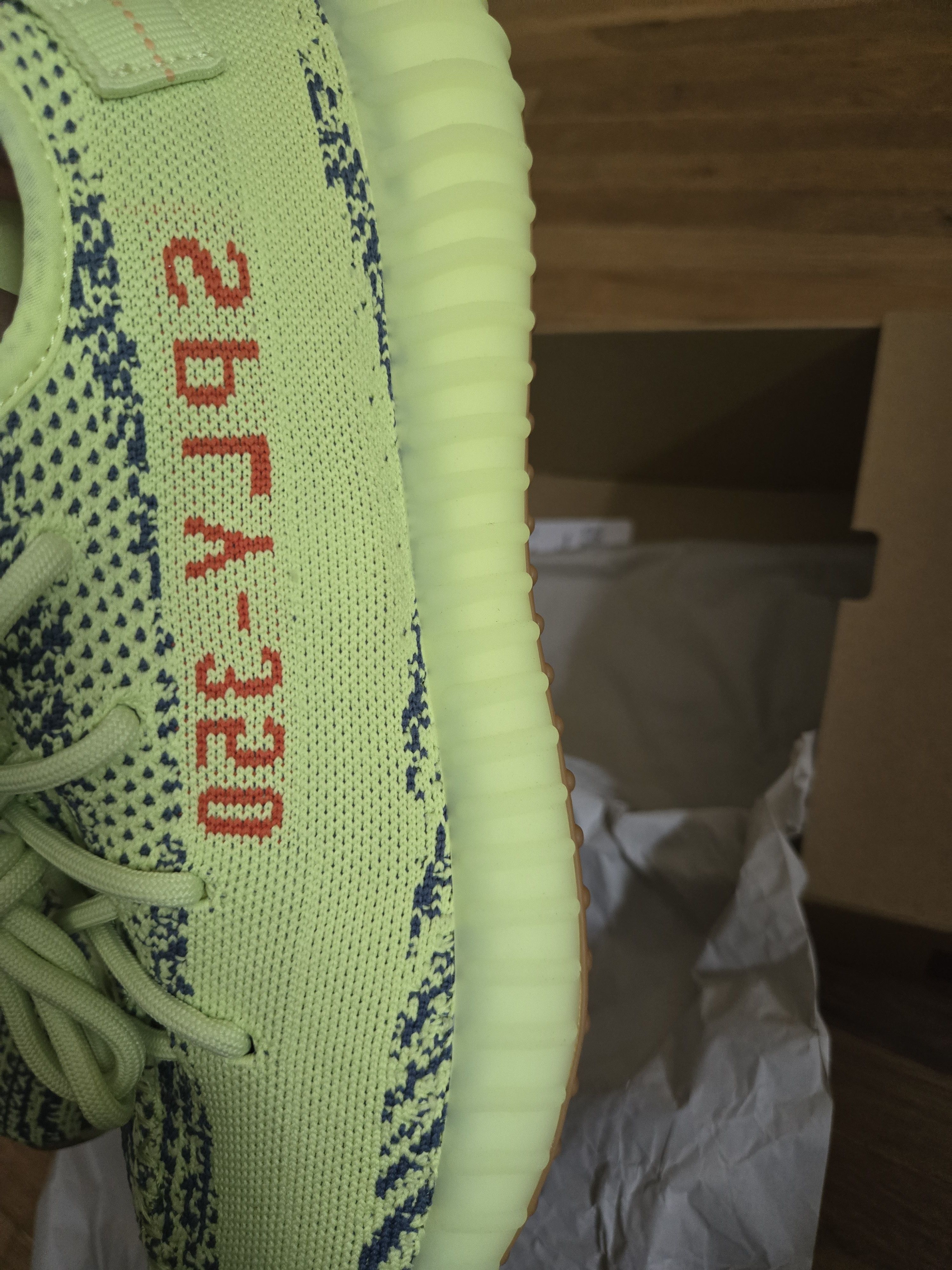 Yeezy Semi frozen yellow yeezy 350 V2 Size US 11 / EU 44 - 4 Thumbnail
