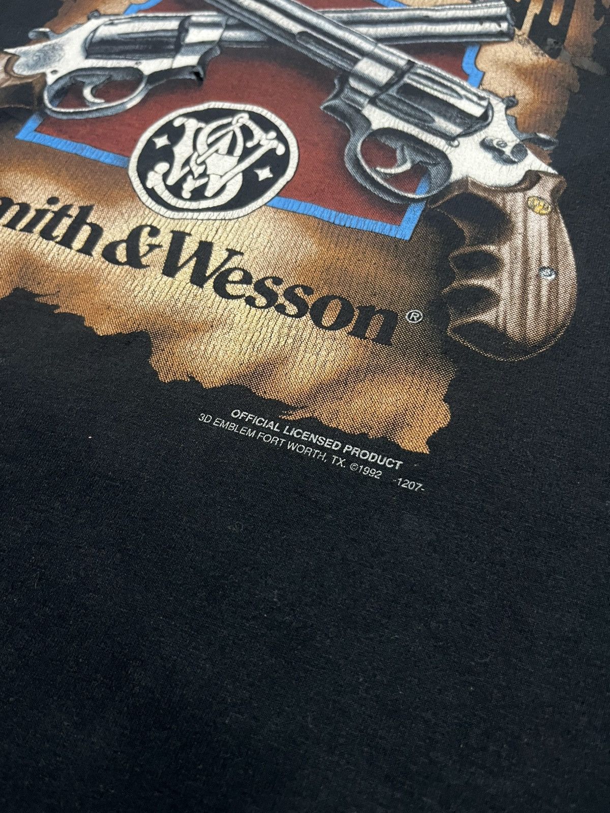 Vintage Vintage Smith & Wesson most wanted graphic t-shirt Size US L / EU 52-54 / 3 - 3 Thumbnail