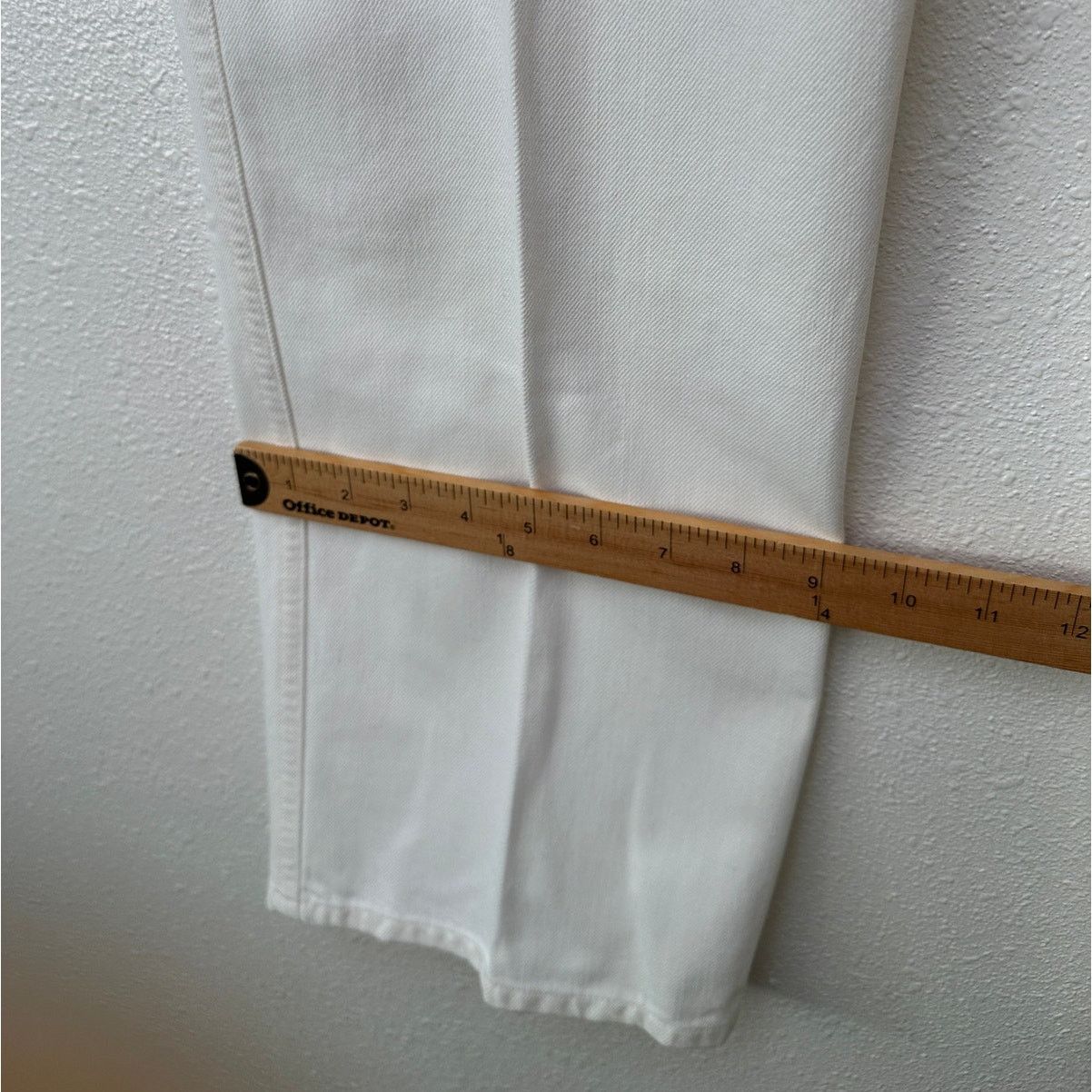 GOLDSIGN NWT Goldsign The A Jean Ivory Straight Leg Jeans US 32 Size 32" / US 10 / IT 46 - 13 Thumbnail