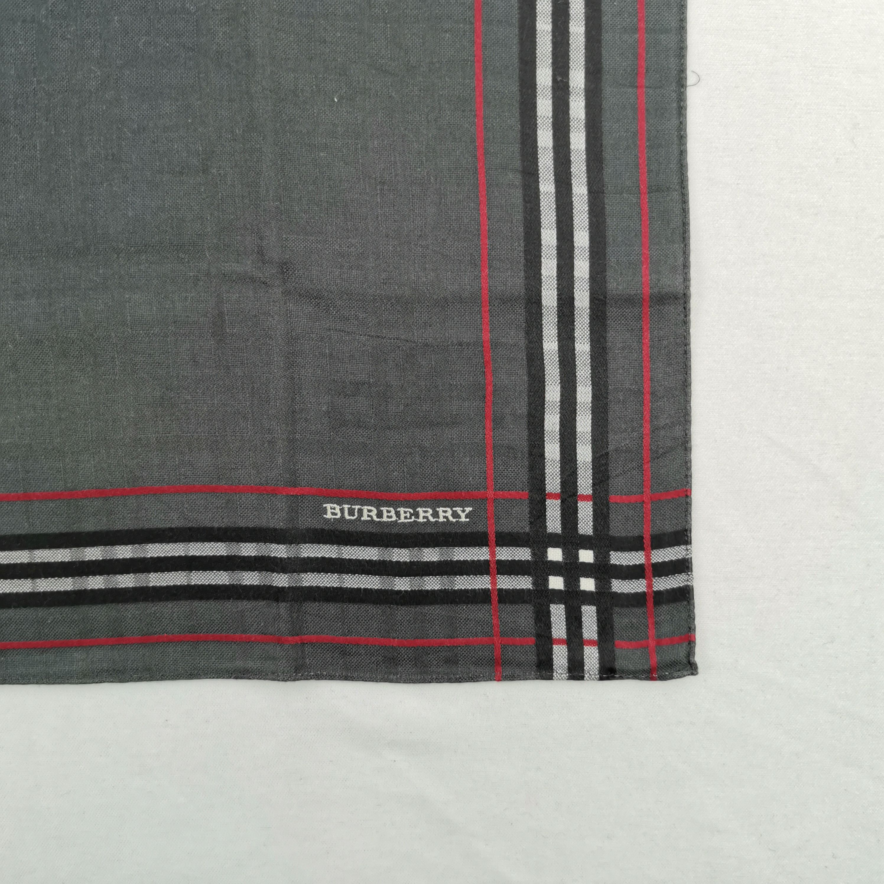 Burberry Vintage Burberry Handkerchief Neckerchief Bandana Scarf Size ONE SIZE - 3 Thumbnail