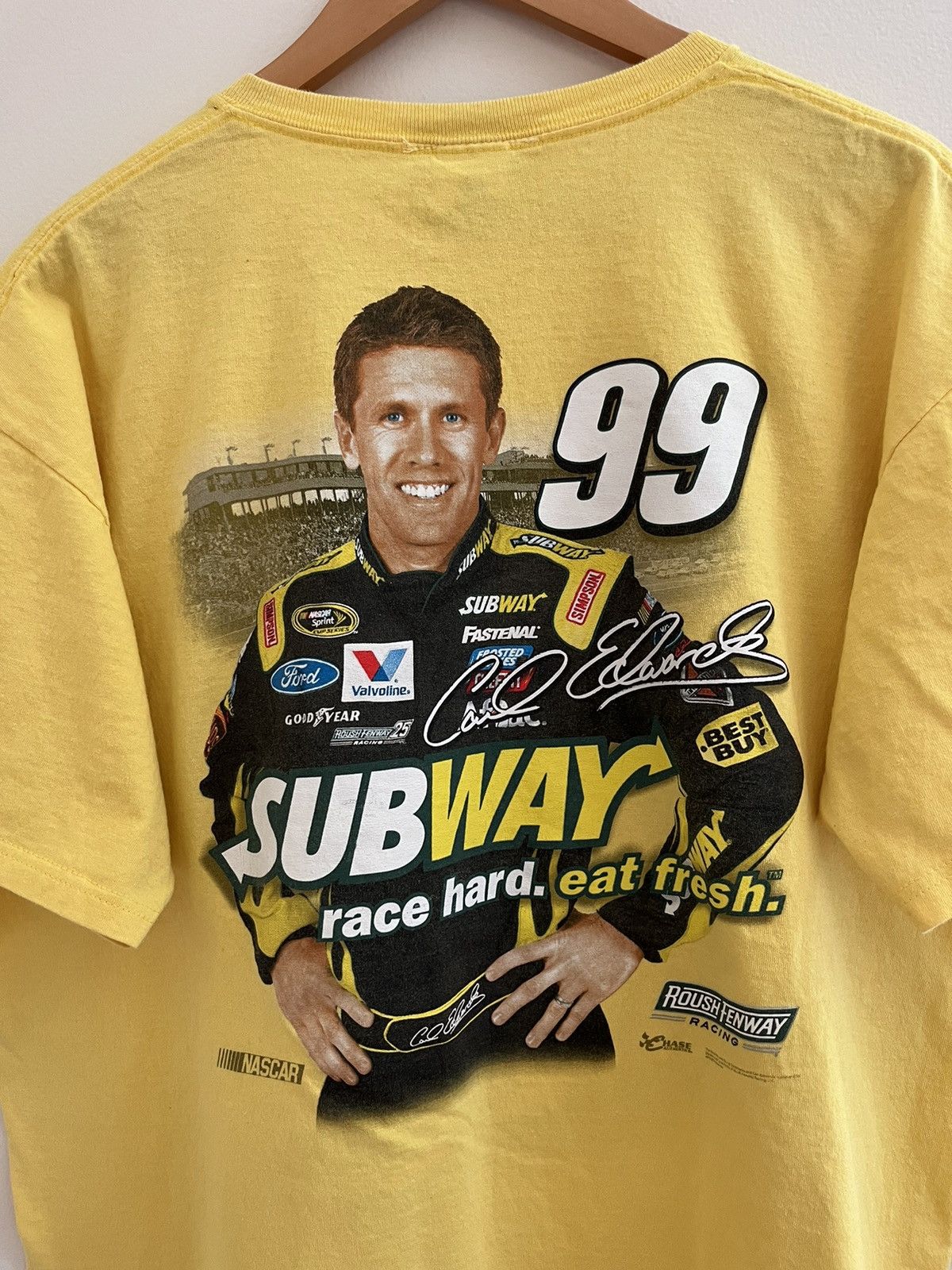Chase Authentics × Vintage Vintage 00’s Carl Edwards #99 Nascar Racing T-Shirt Size US XL / EU 56 / 4 - 7 Thumbnail