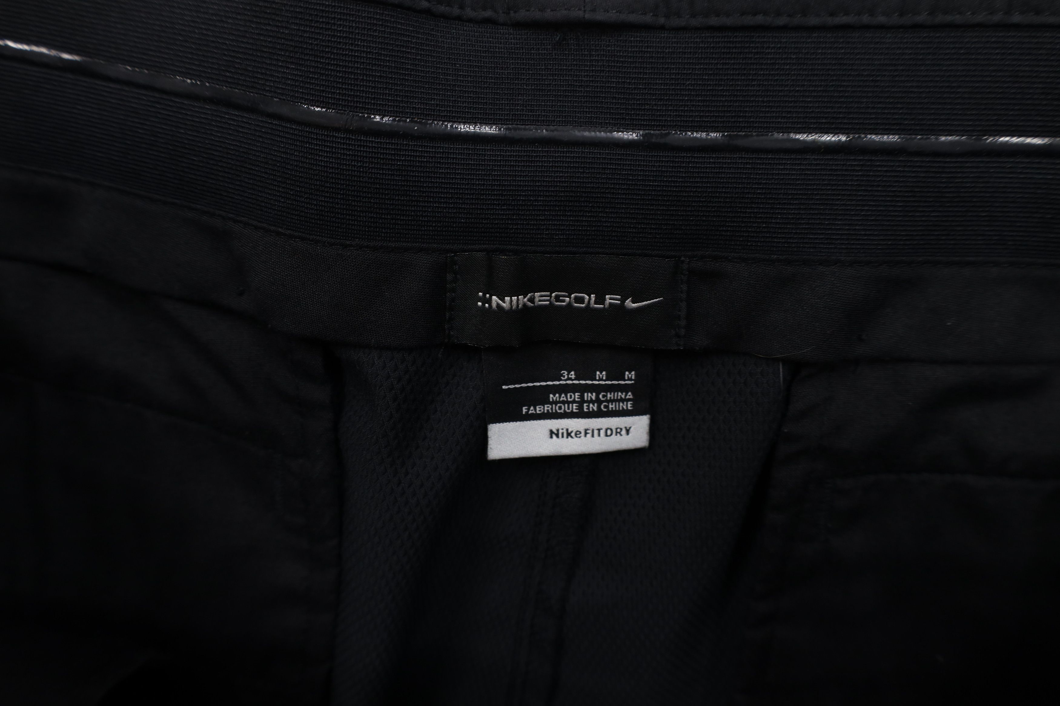 Nike × Vintage Nike Golf Flat Front Tech Golfing Golf Chino Shorts Black Size US 34 / EU 50 - 6 Thumbnail