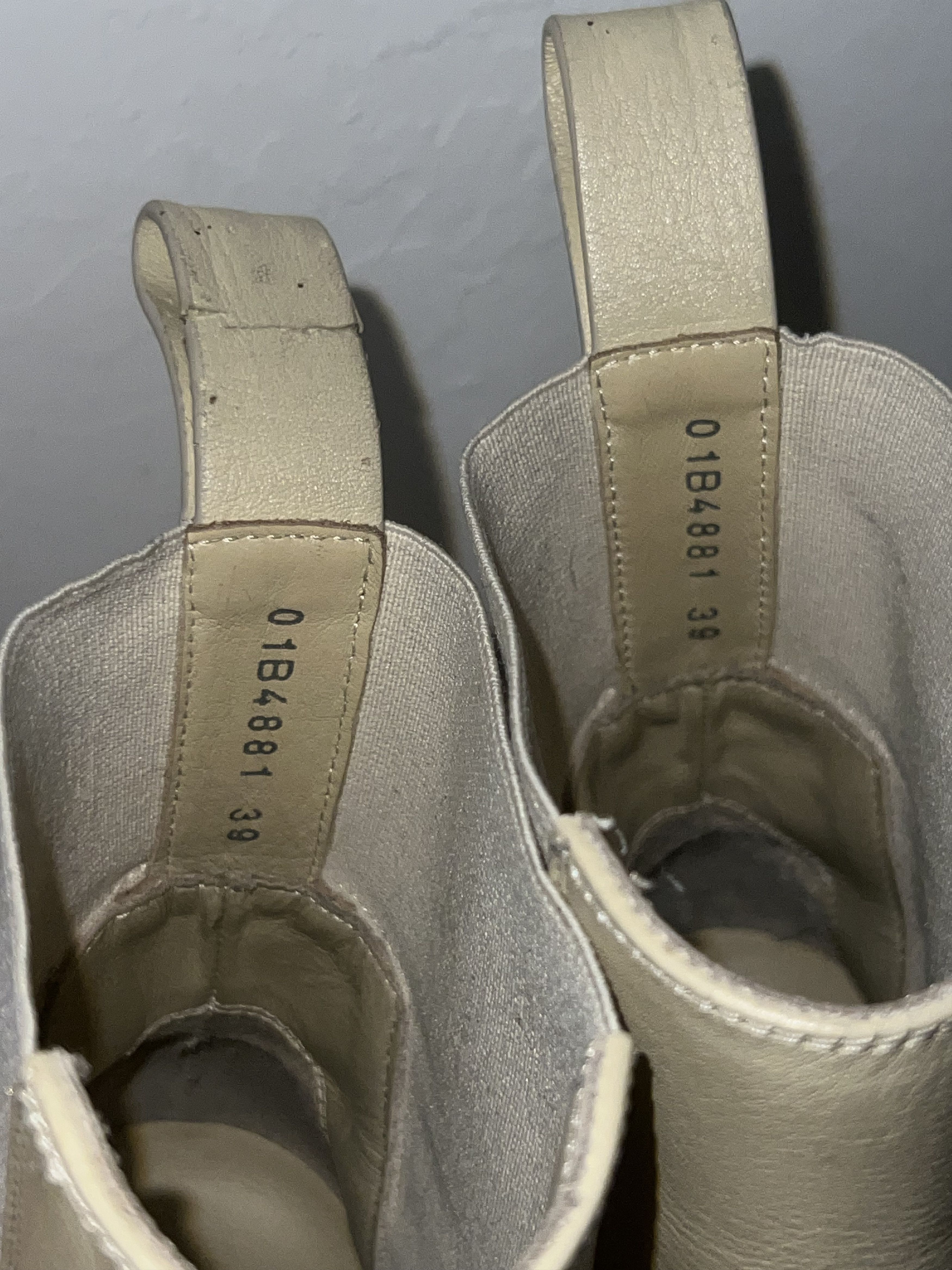 Rick Owens Rick Owens Off-White Cream Beatle Bozo Tractor Chelsea Boots Size US 9 / EU 42 - 11 Thumbnail