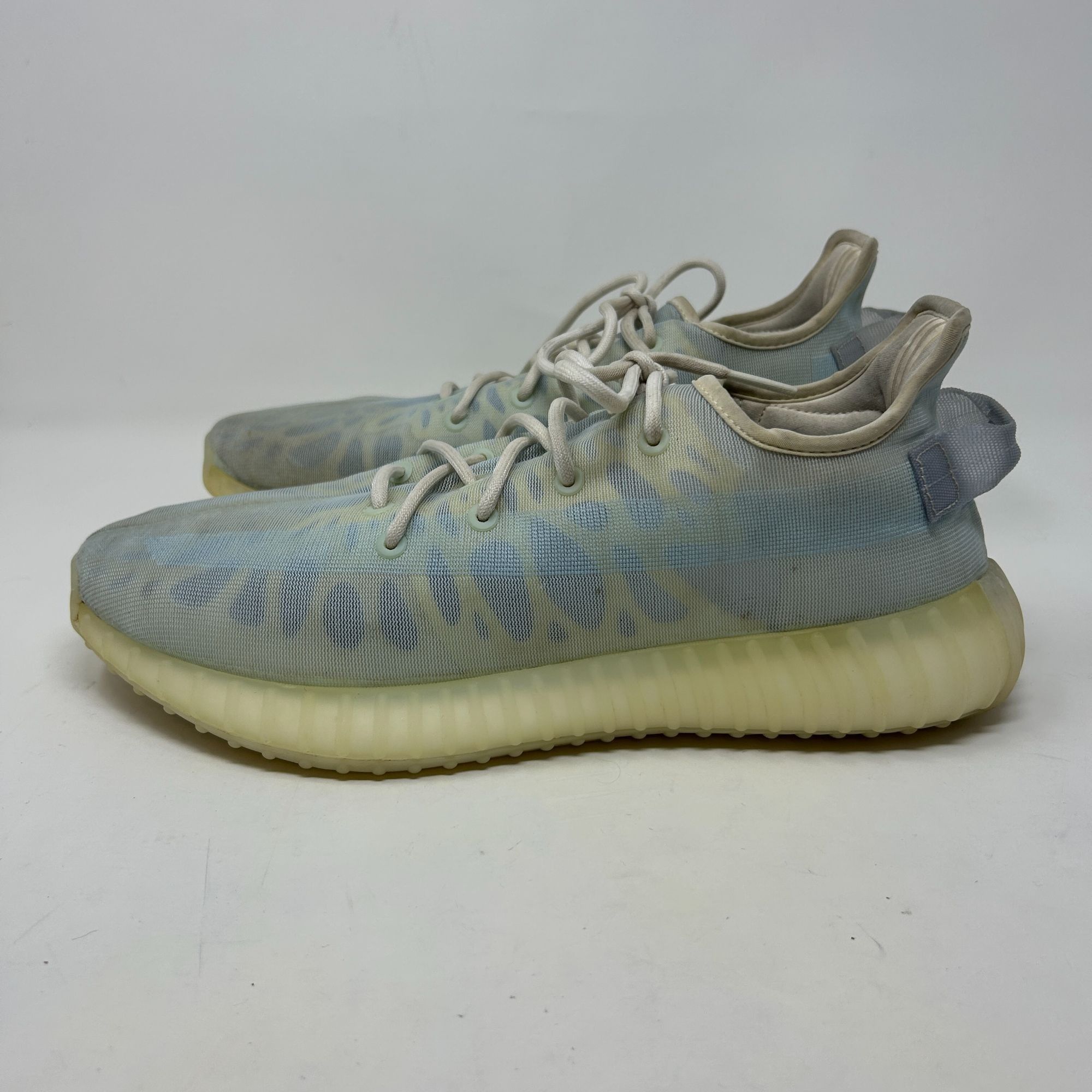 adidas gazelle silver green womens Adidas - Yeezy Boost 350 V2 'Mono Ice' (15 US) | myGemma main image 0
