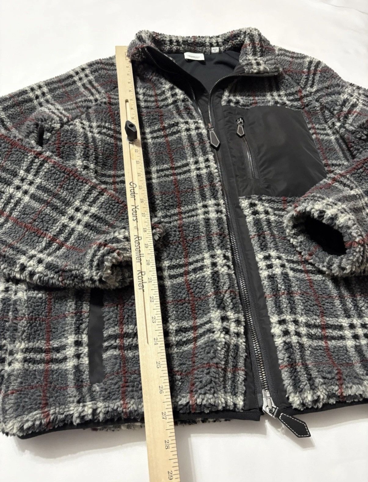 Burberry BURBERRY Dorian Check Fleece Jacket XL Dark Charcoal Size US XL / EU 56 / 4 - 4 Thumbnail