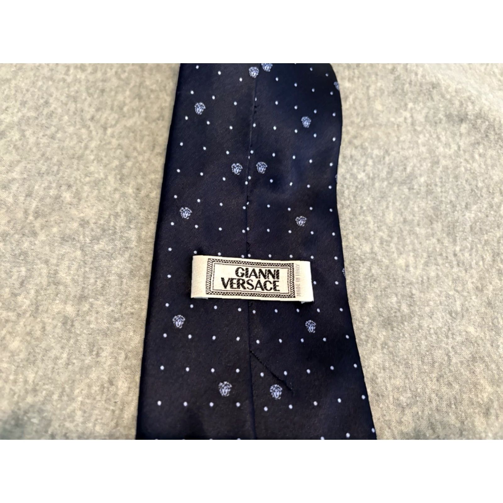 Versace VINTAGE Versace Tie Men Silk Blue 60in Medusa Head Made in Italy Flawed Size ONE SIZE - 4 Thumbnail