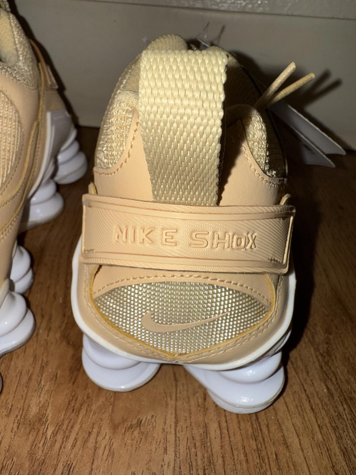 Nike Nike Shox TL Nova Canvas Sample (Women’s) Size US 7 / IT 37 - 12 Thumbnail