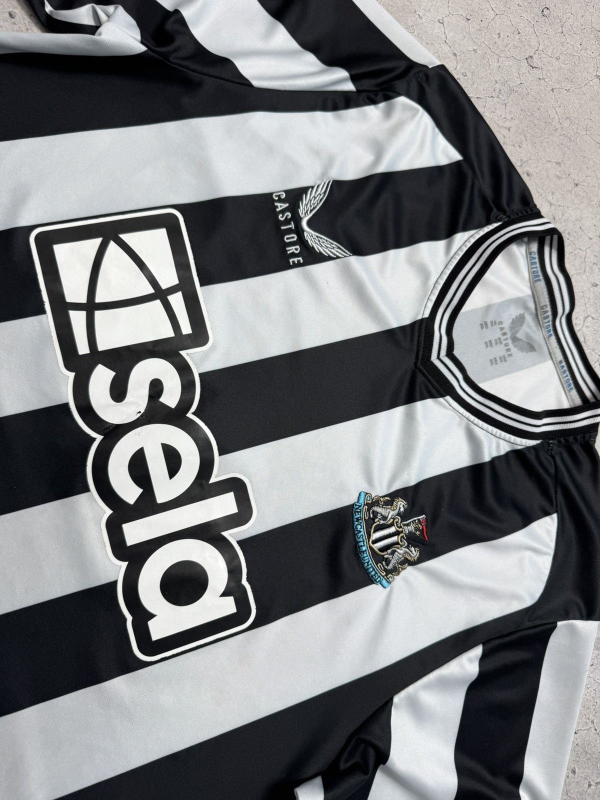 Castore Castore FC Newcastle United 2023/2024 Soccer Jersey Size US XXL / EU 58 / 5 - 6 Thumbnail