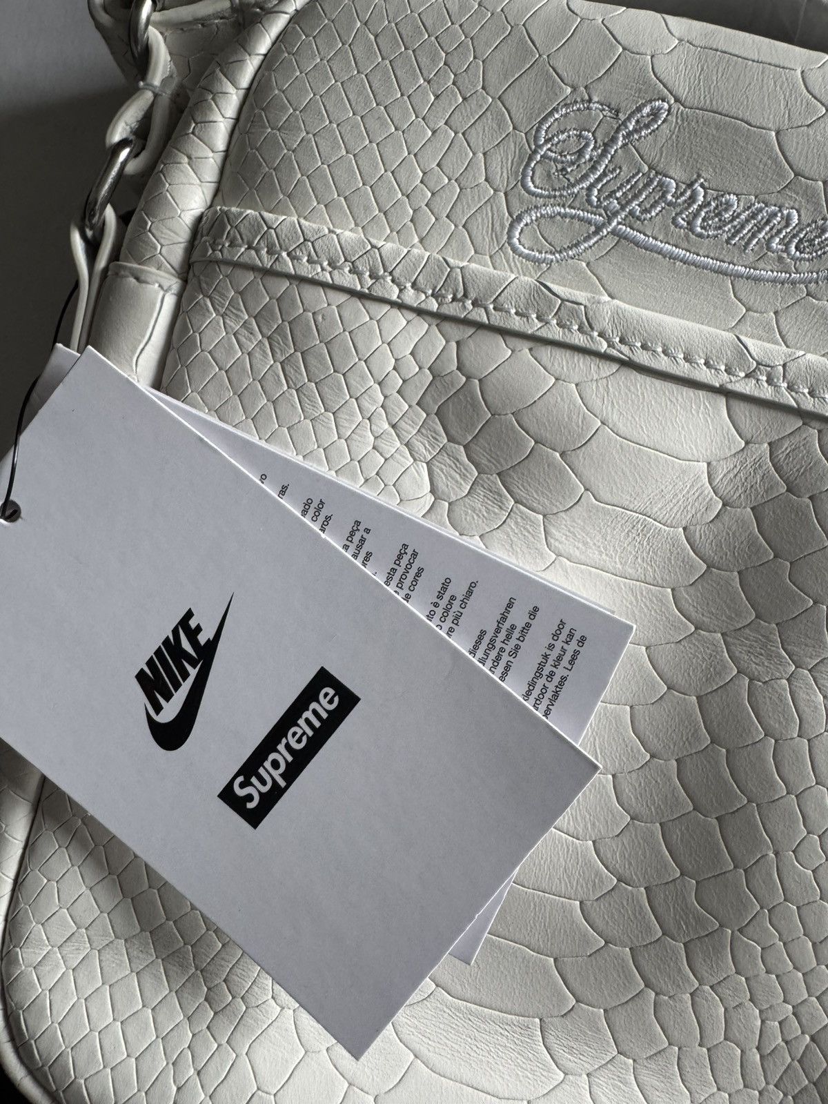 Supreme Nike Leather Shoulder Bag white