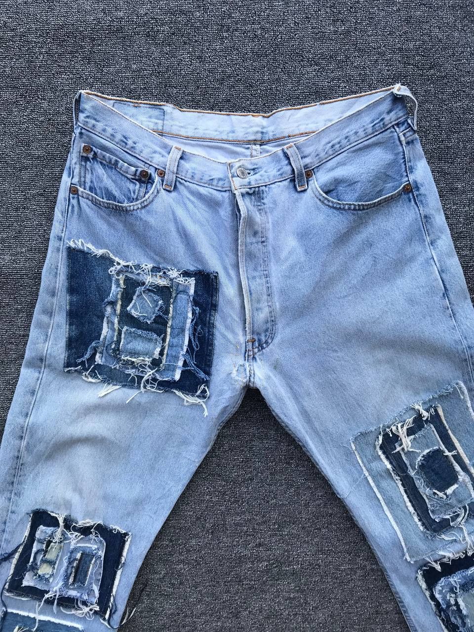 Levi's × Vintage Vintage 1993 Levis 501 distressed patchwork jean W34x29.5" Size US 33 - 9 Thumbnail