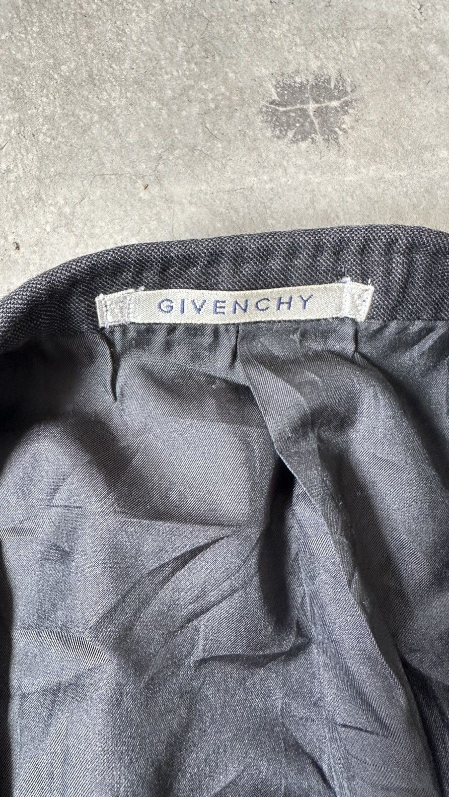 Givenchy VINTAGE GIVENCHY BLAZER Size US M / EU 48-50 / 2 - 8 Thumbnail