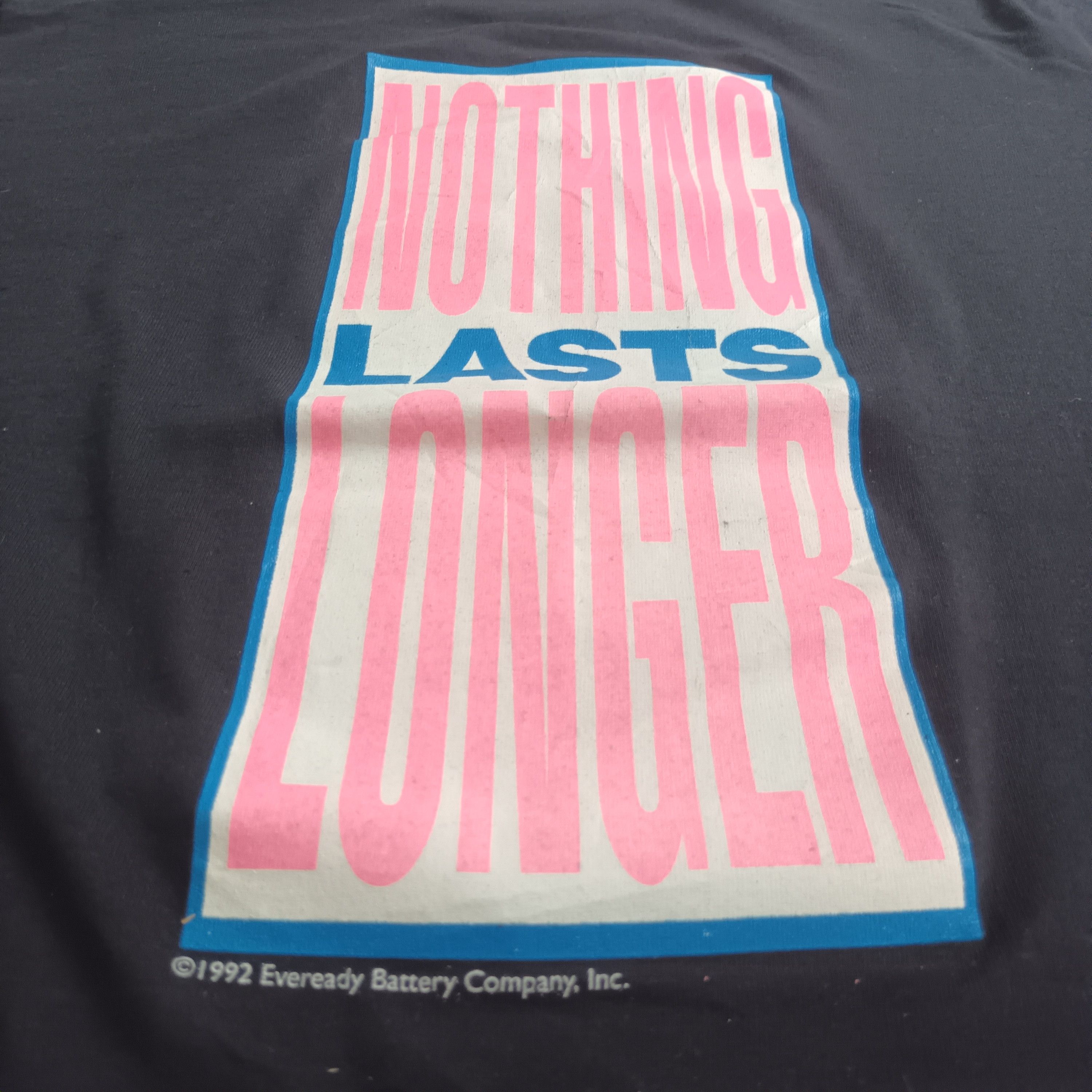 Vintage vintage t shirt vintage 90s ENERGIZER 1992 .NOS Condition . Size US M / EU 48-50 / 2 - 4 Thumbnail