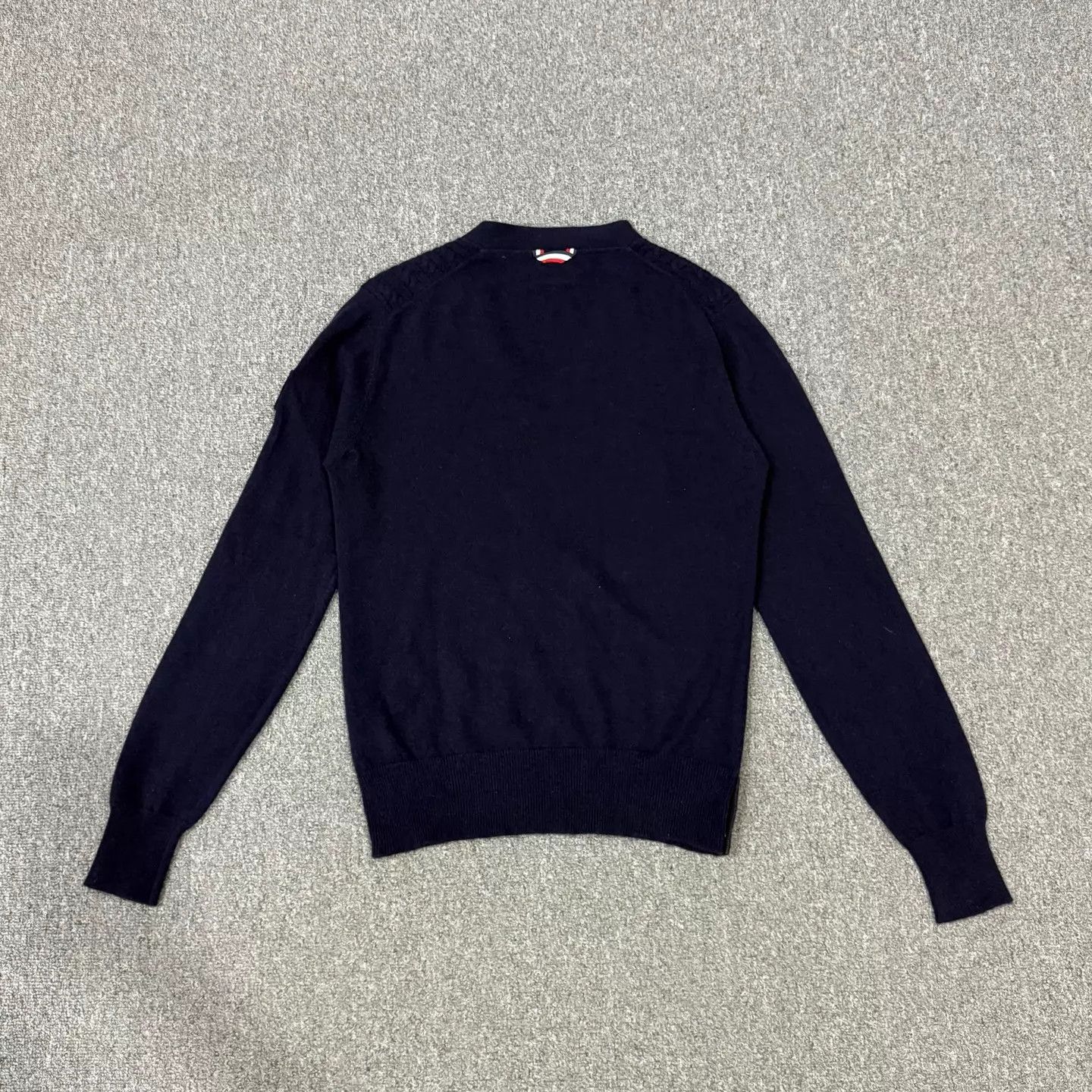Moncler Moncler Navy Blue V-neck Logo Sweater Size S Size US S / EU 44-46 / 1 - 2 Thumbnail