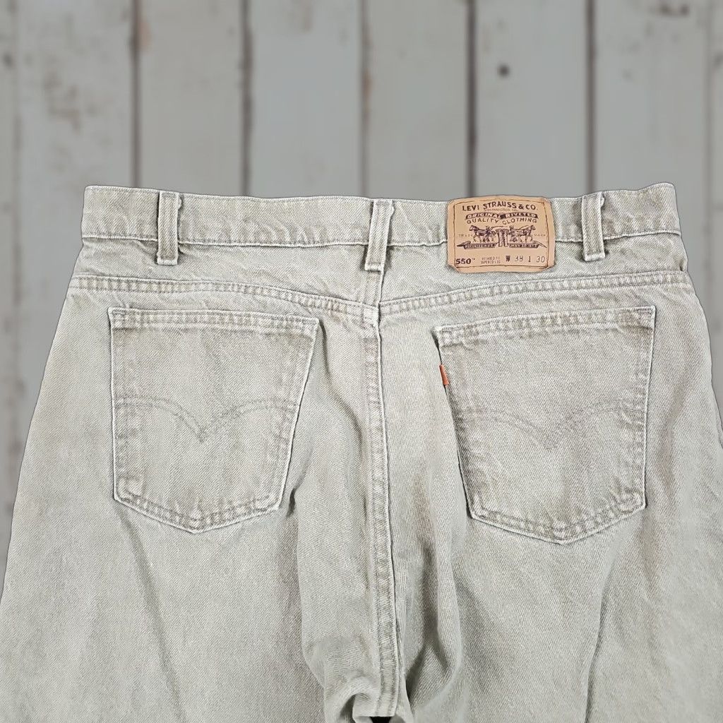 Levi's VINTAGE Levi's 550 Jeans Mens 38 Green Tapered Relaxed Orange Tab Denim 90s USA Size US 34 / EU 50 - 1 Thumbnail