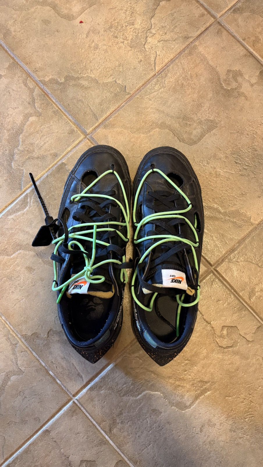 Nike × Off-White Off-White Nike Blazer Low Size US 12.5 / EU 45-46 - 2 Thumbnail