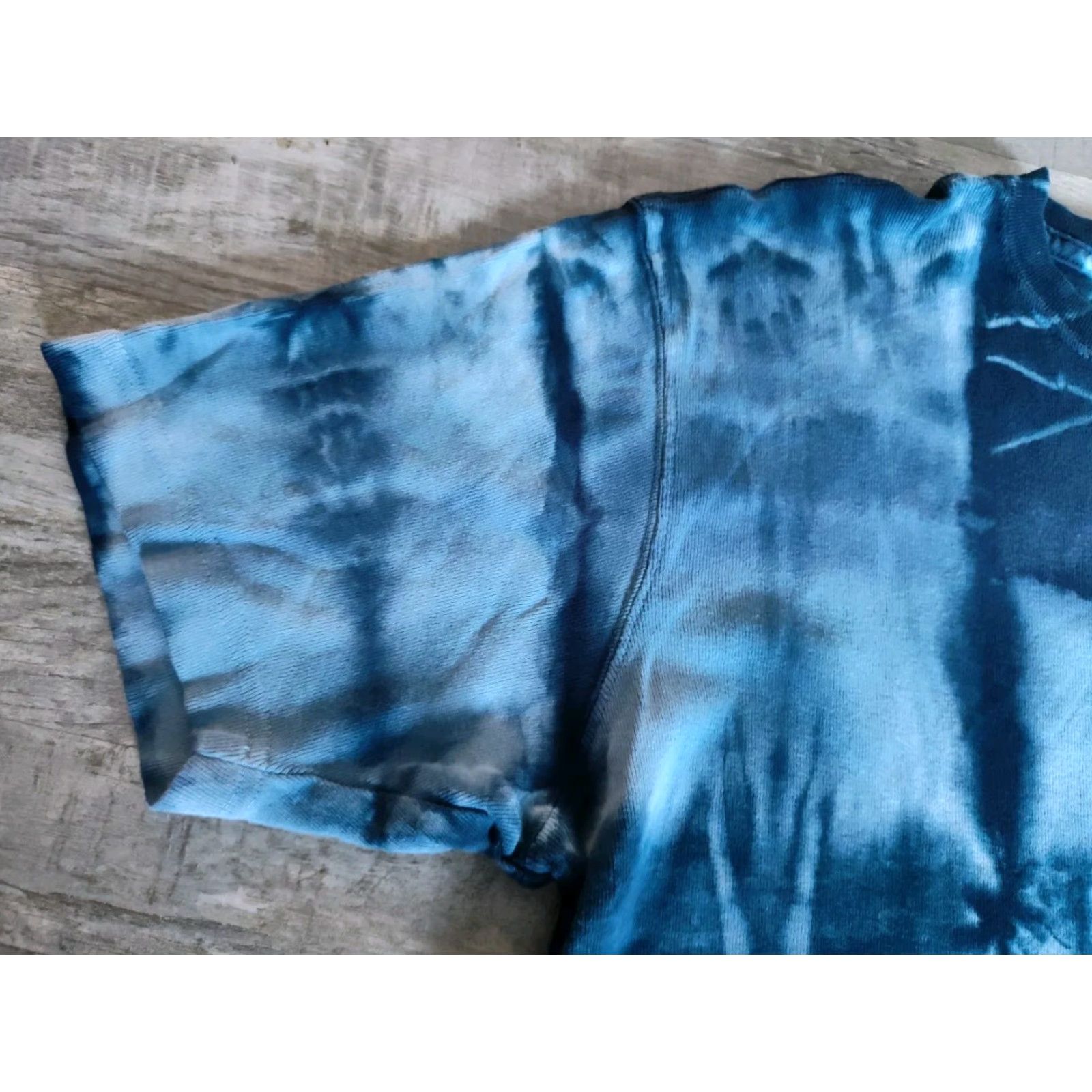 Ralph Lauren VINTAGE Ralph Lauren Men T-Shirt Size M Cotton Tie Dye Short Sleeve Blue 90s Y2K Made in USA Size US M / EU 48-50 / 2 - 5 Thumbnail