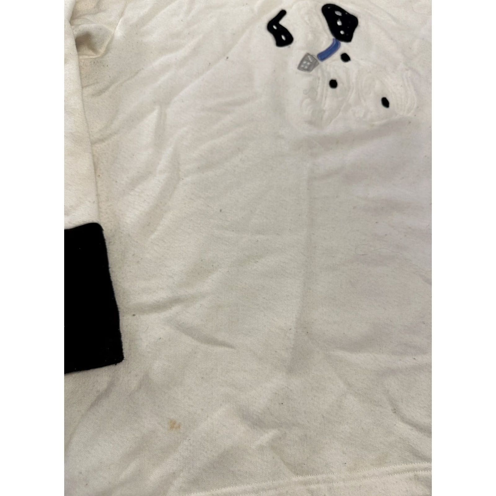 Disney VINTAGE Disney 101 Dalmatians Sweatshirt Large Small White 90s Mens Size US L / EU 52-54 / 3 - 3 Thumbnail
