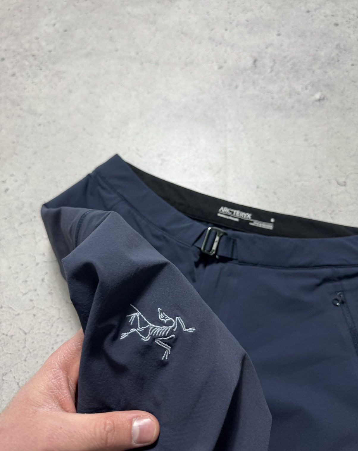 Arc'teryx Arc’teryx Women’s Trekking Pants Outdoor Size 8 Size 30" / US 8 / IT 44 - 4 Thumbnail