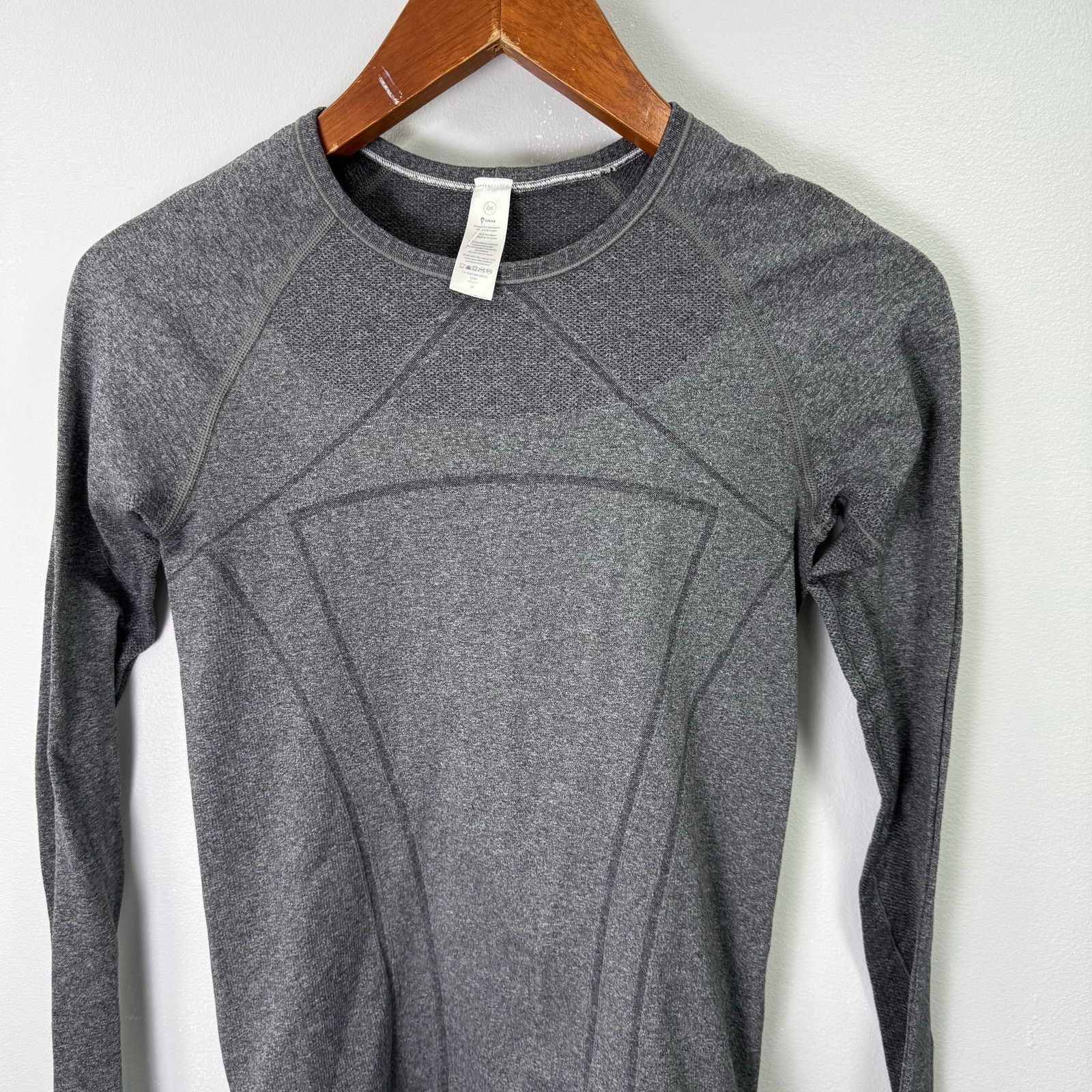 Lululemon Iviva by Lululemon Girls Teens Shirt Top L Long Sleeve #G583 Size L / US 10 / IT 46 - 7 Thumbnail