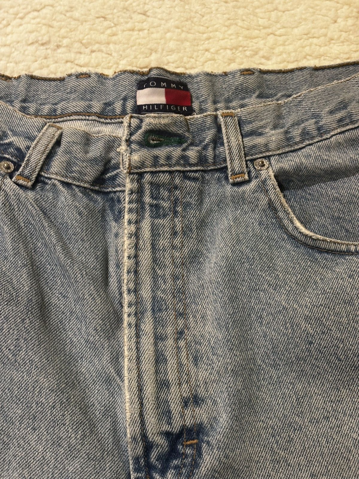 Tommy Hilfiger Men’s light washed distressed jeans0601 Size US 33 - 11 Thumbnail