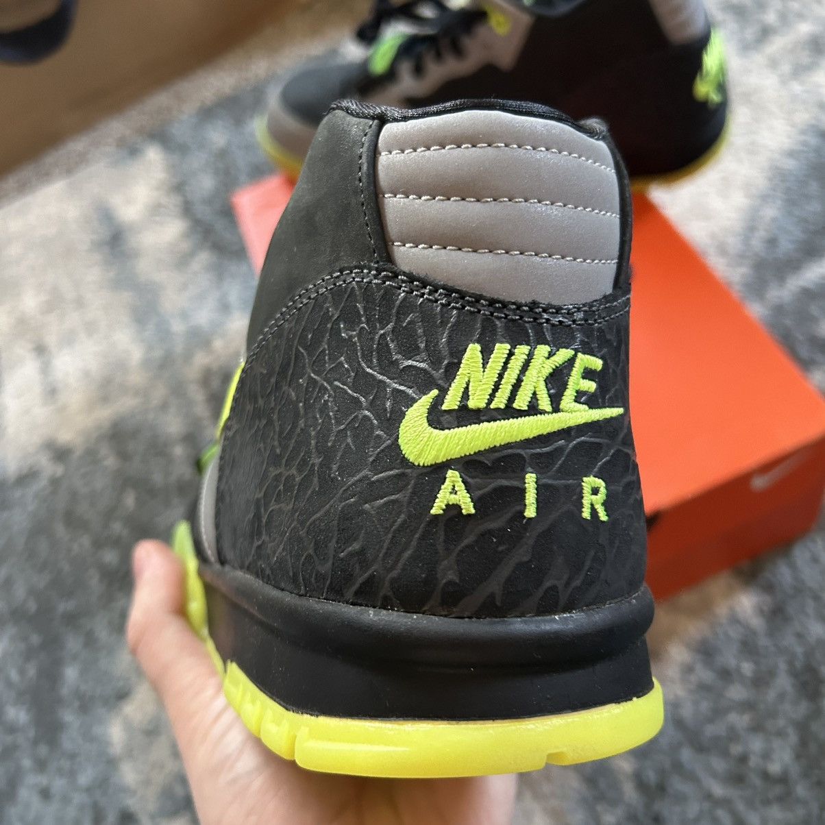 Nike 2008 DJ CLARK KENT AiR TRAiNER 1 PREMiUM 112 NEON VOLT 3M Size US 11 / EU 44 - 7 Thumbnail