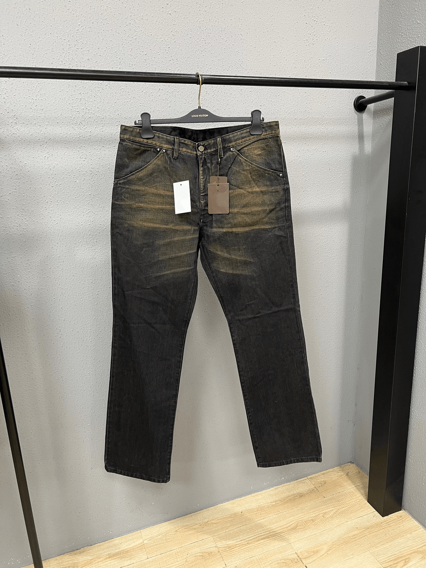 Louis Vuitton LV Faded Jeans Size US 32 / EU 48 - 1 Thumbnail