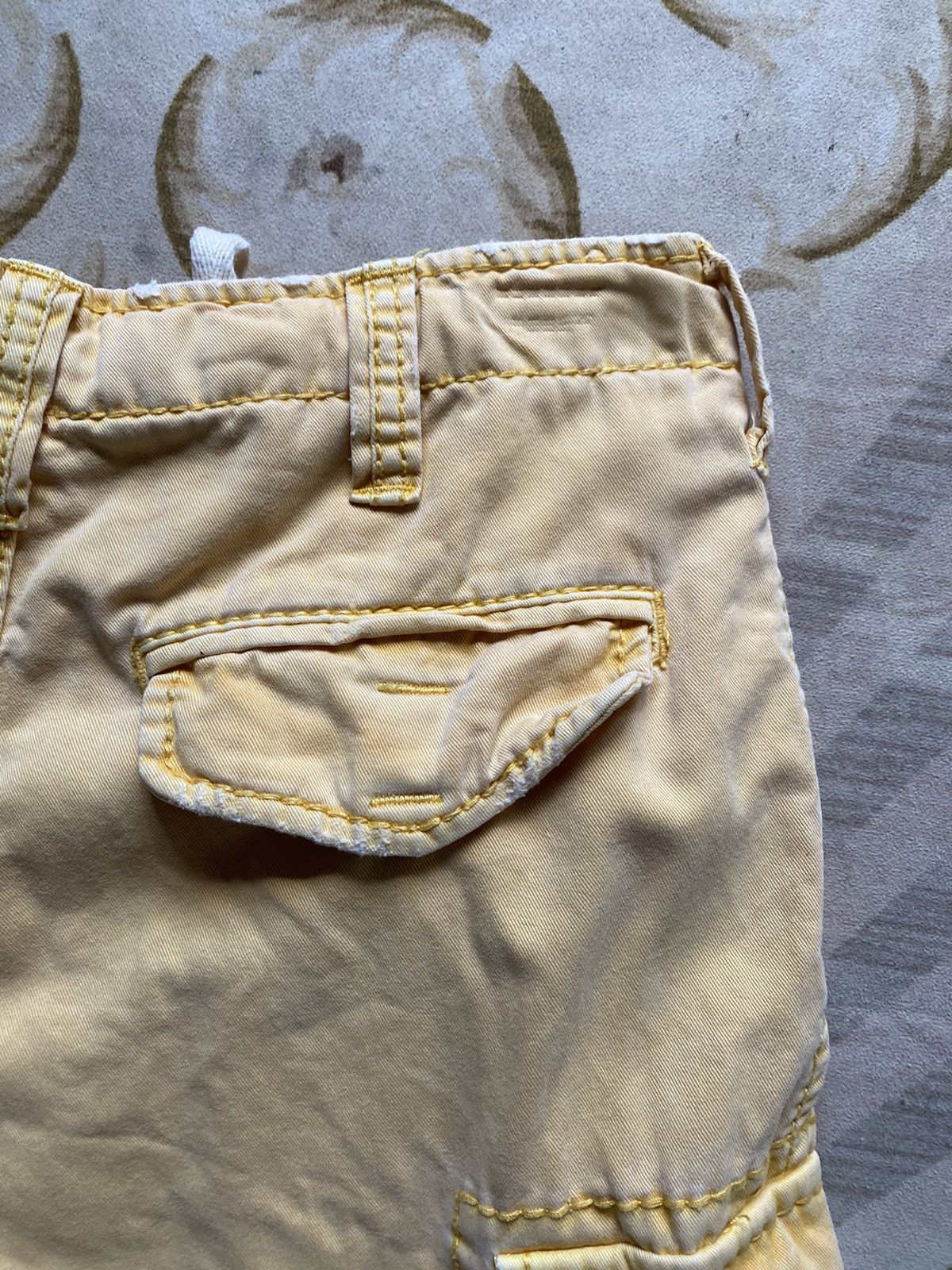 True Religion True Religion Distressed Short Pant Size US 31 - 11 Thumbnail