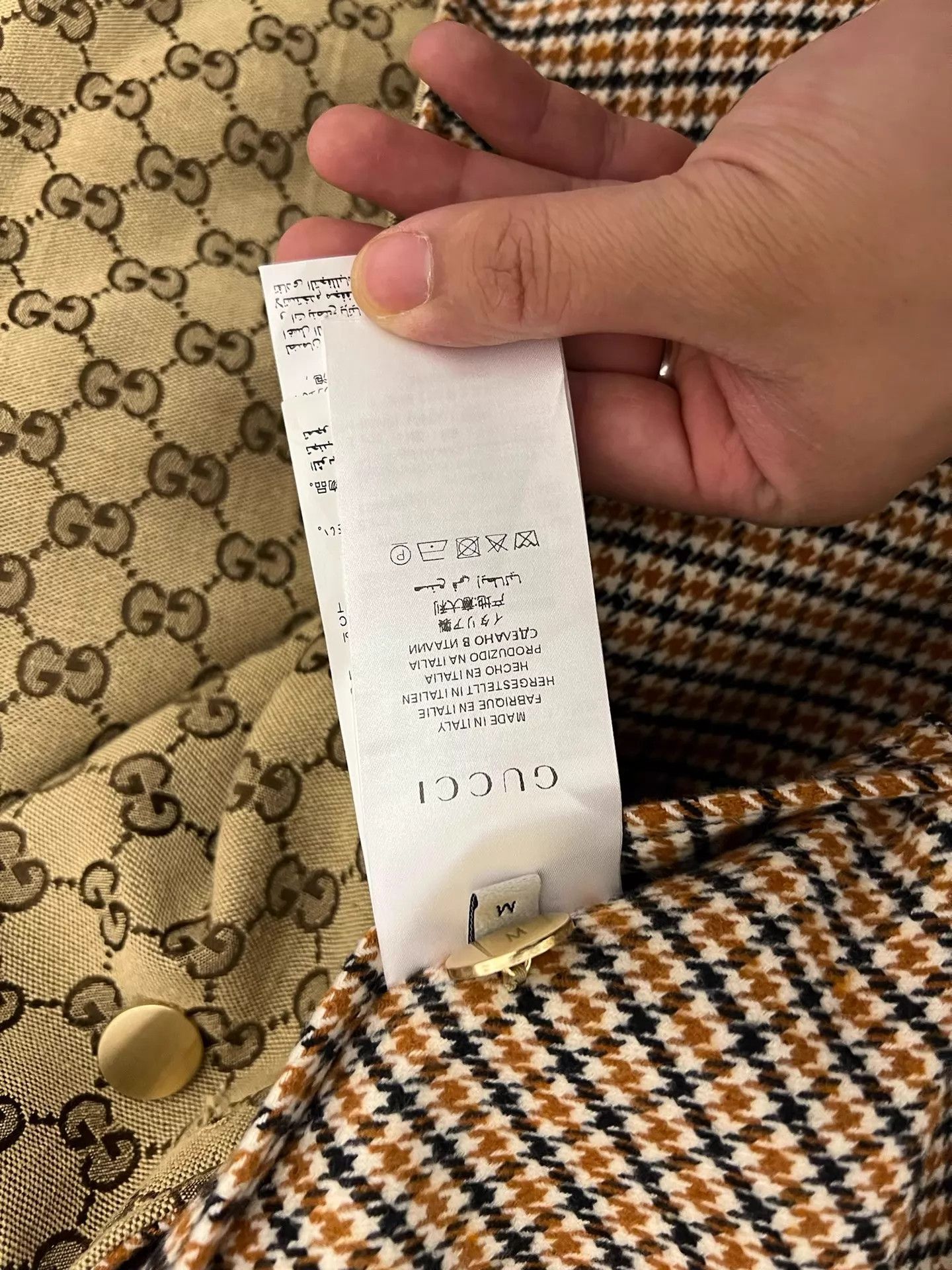 Gucci Gucci Women's Reversible Full Logo & Plaid Hot Coat M Size M / US 6-8 / IT 42-44 - 5 Thumbnail