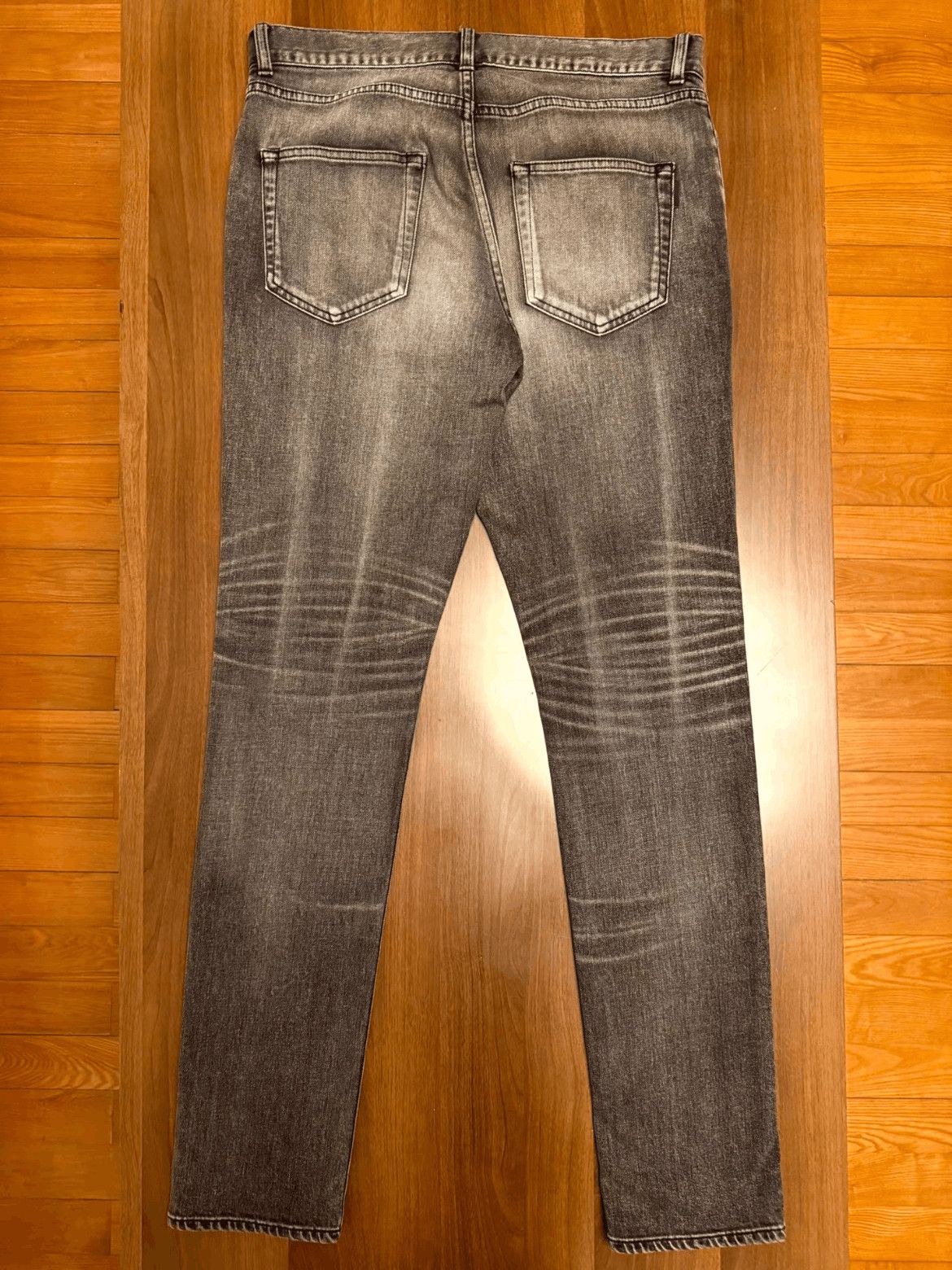 Saint Laurent Paris Saint Laurent Paris 19AW Distressed Ash Grey Denim Size US 32 / EU 48 - 4 Thumbnail