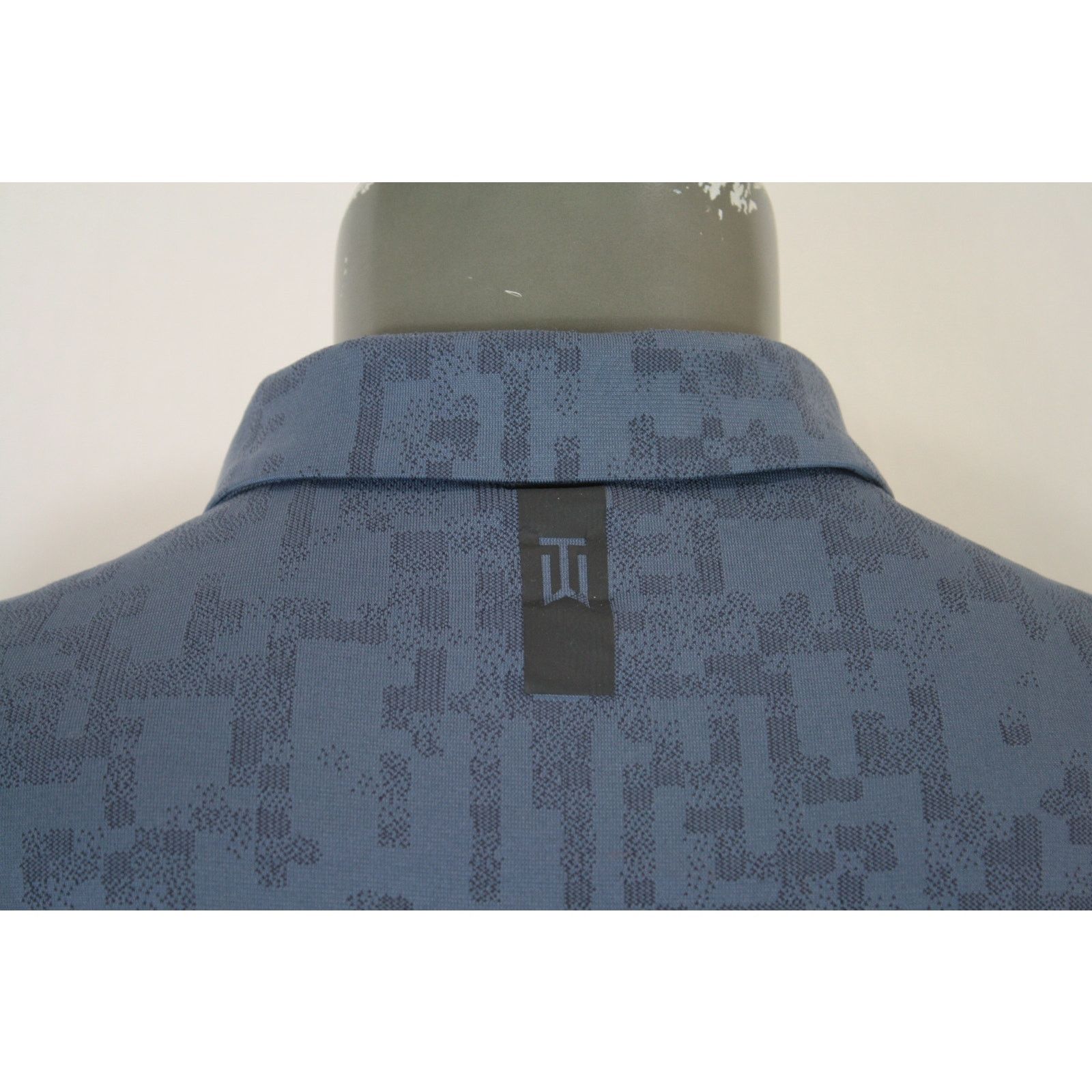 Nike Tiger Woods Collection Nike Digital Blue Print Golf Shirt Size US L / EU 52-54 / 3 - 6 Thumbnail