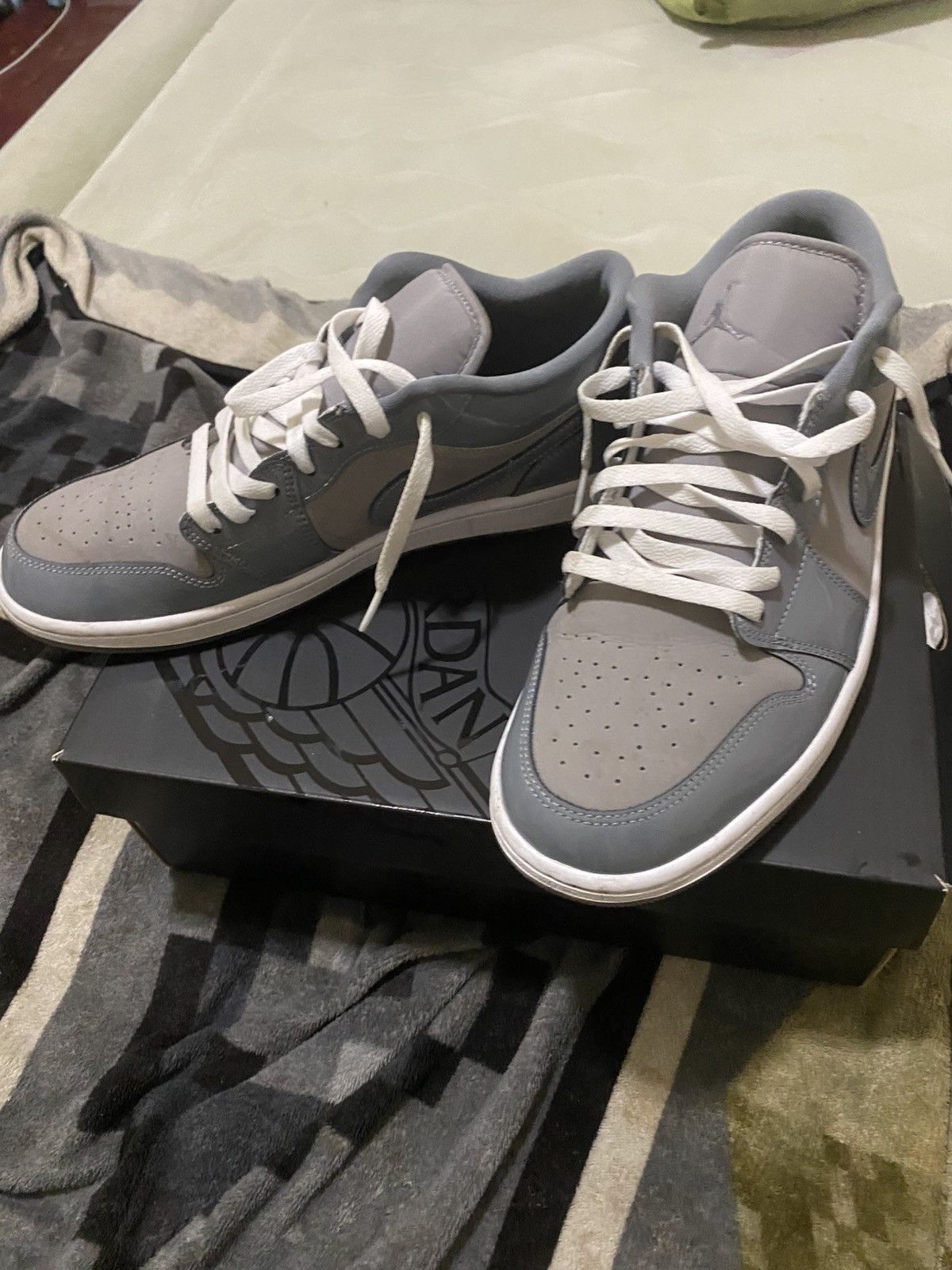 Nike Jordan one lows Size US 11.5 / EU 44-45 - 1 Thumbnail