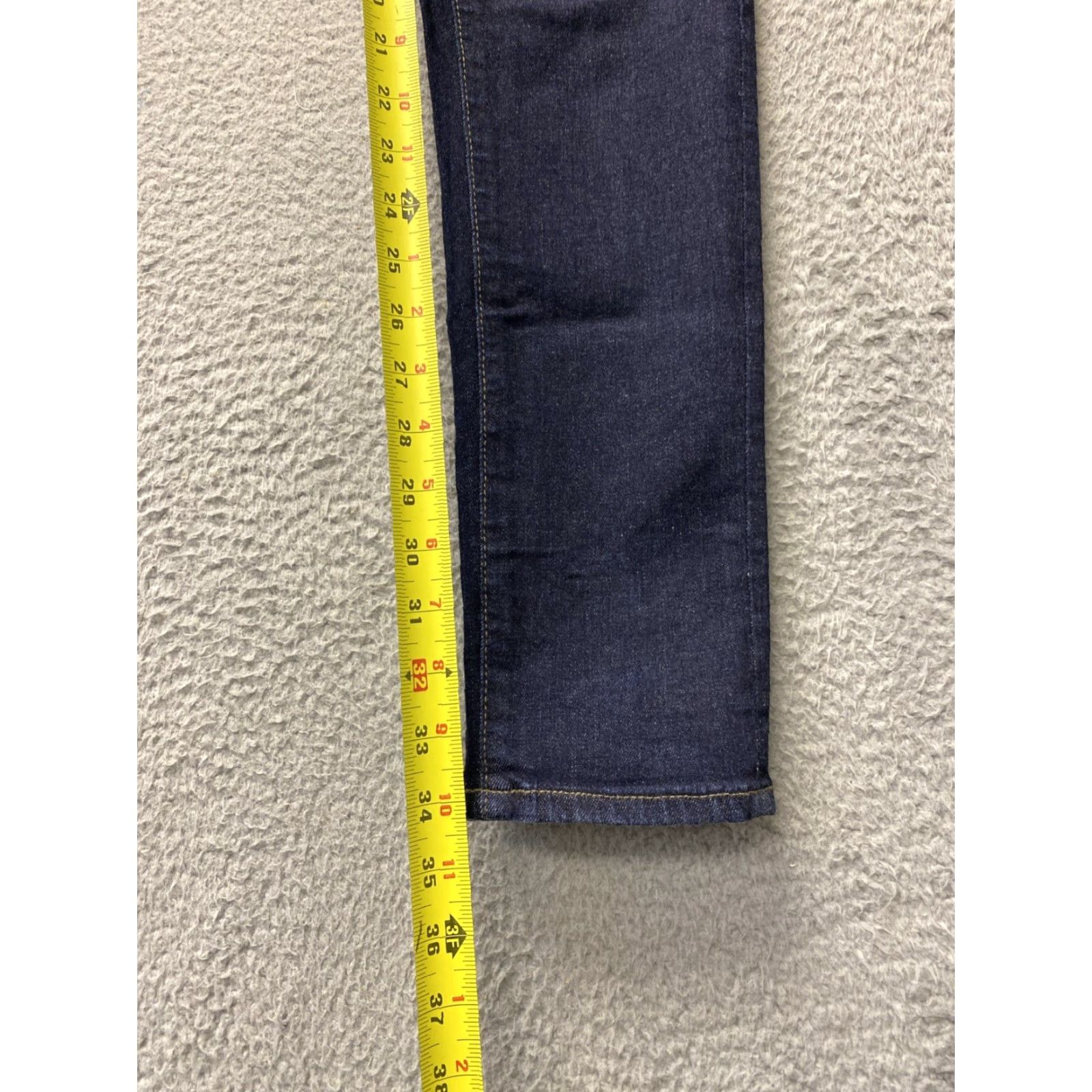 Uniqlo Uniqlo UJ Jeans Mens 30x34 Slim Straight Denim Blue Cotton Blend Mens Size US 30 / EU 46 - 5 Thumbnail