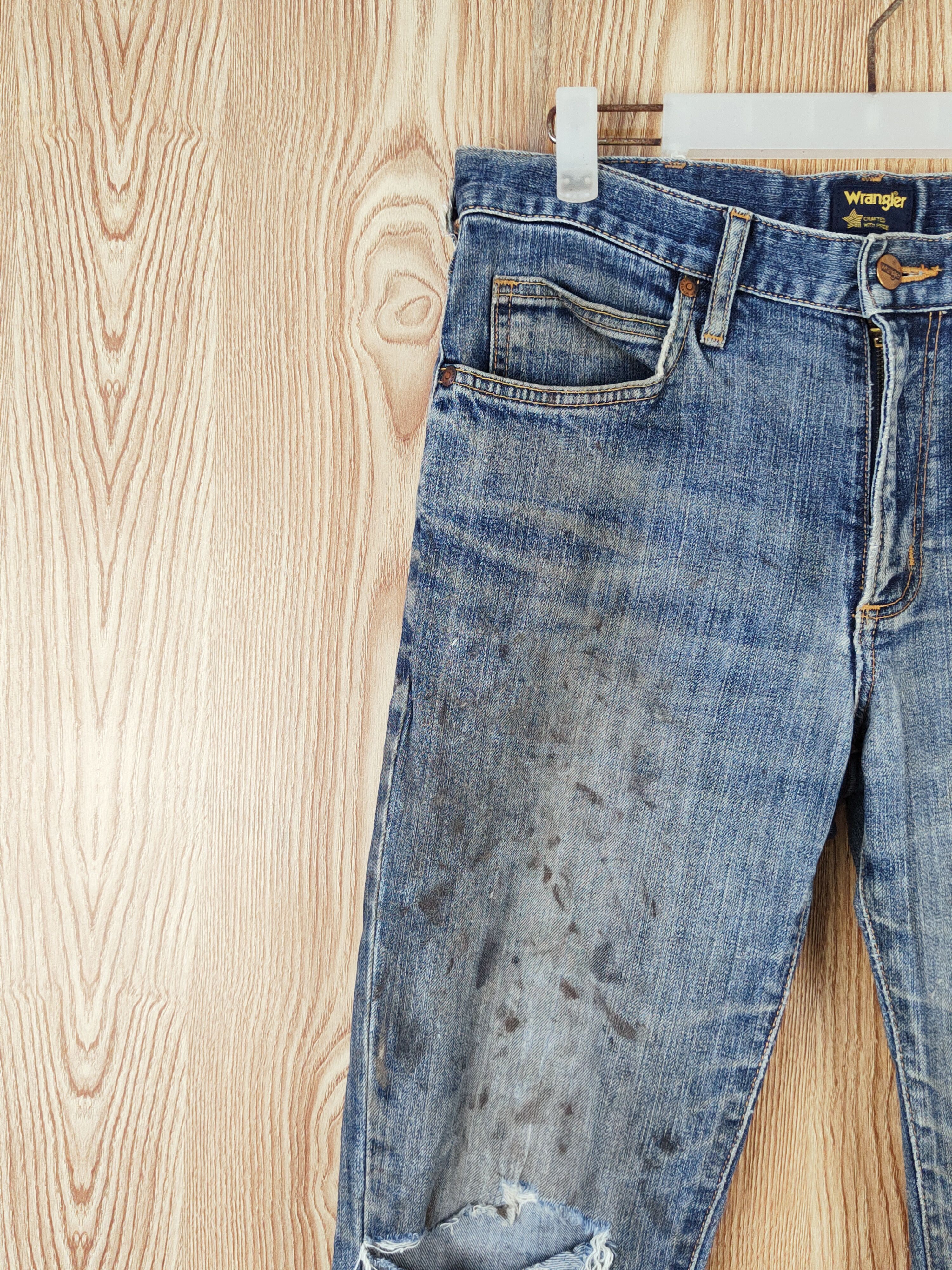 Japanese Brand Wrangler Dark Blue Distressed Ripped denim Jeans #W501 Size US 31 - 3 Thumbnail