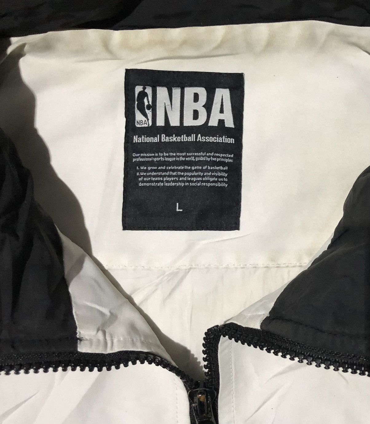 NBA NBA Sacramento KINGS jaket Size US L / EU 52-54 / 3 - 10 Thumbnail
