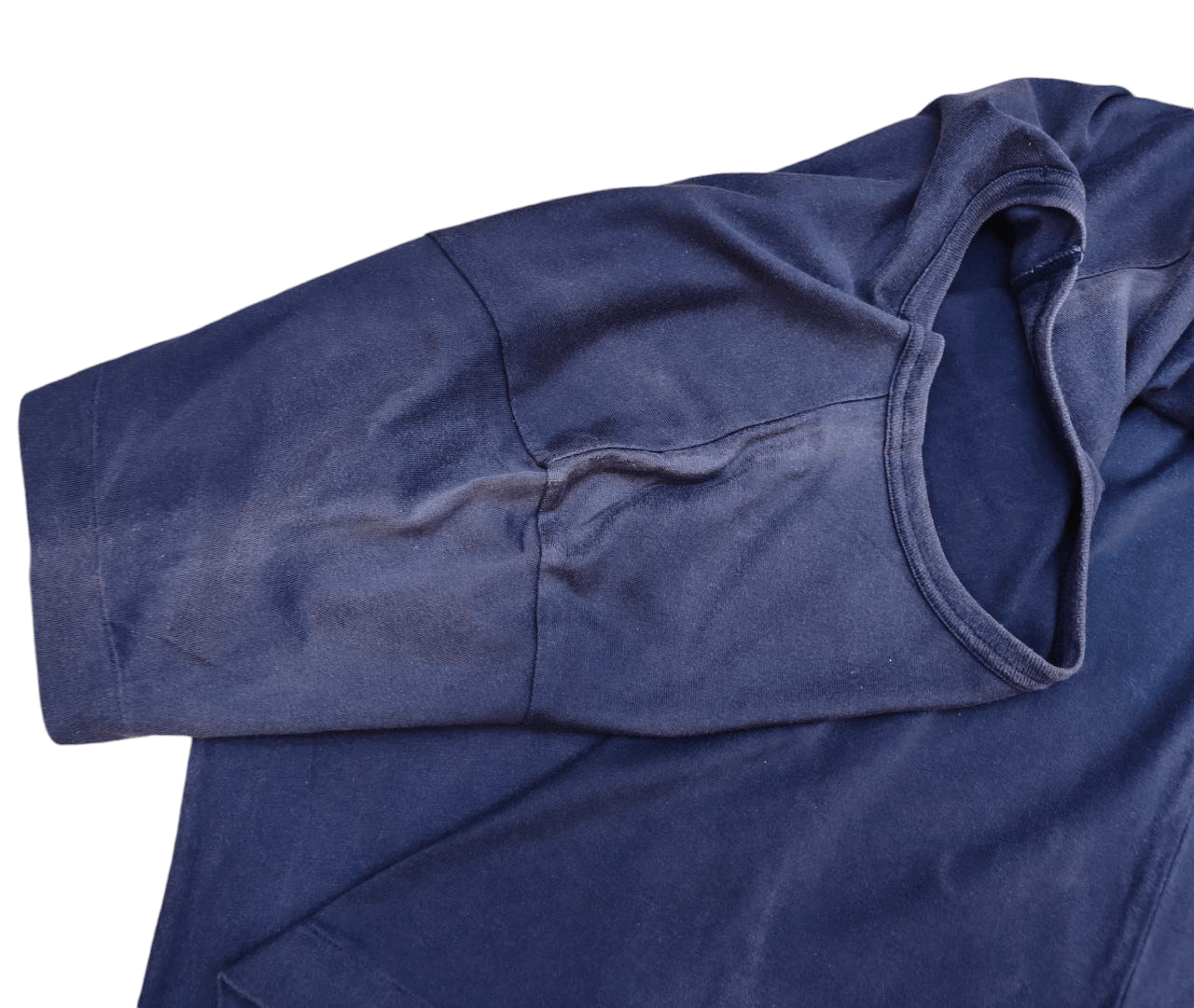 Comme des Garcons Comme Des Garcons Faded T Size US M / EU 48-50 / 2 - 5 Thumbnail