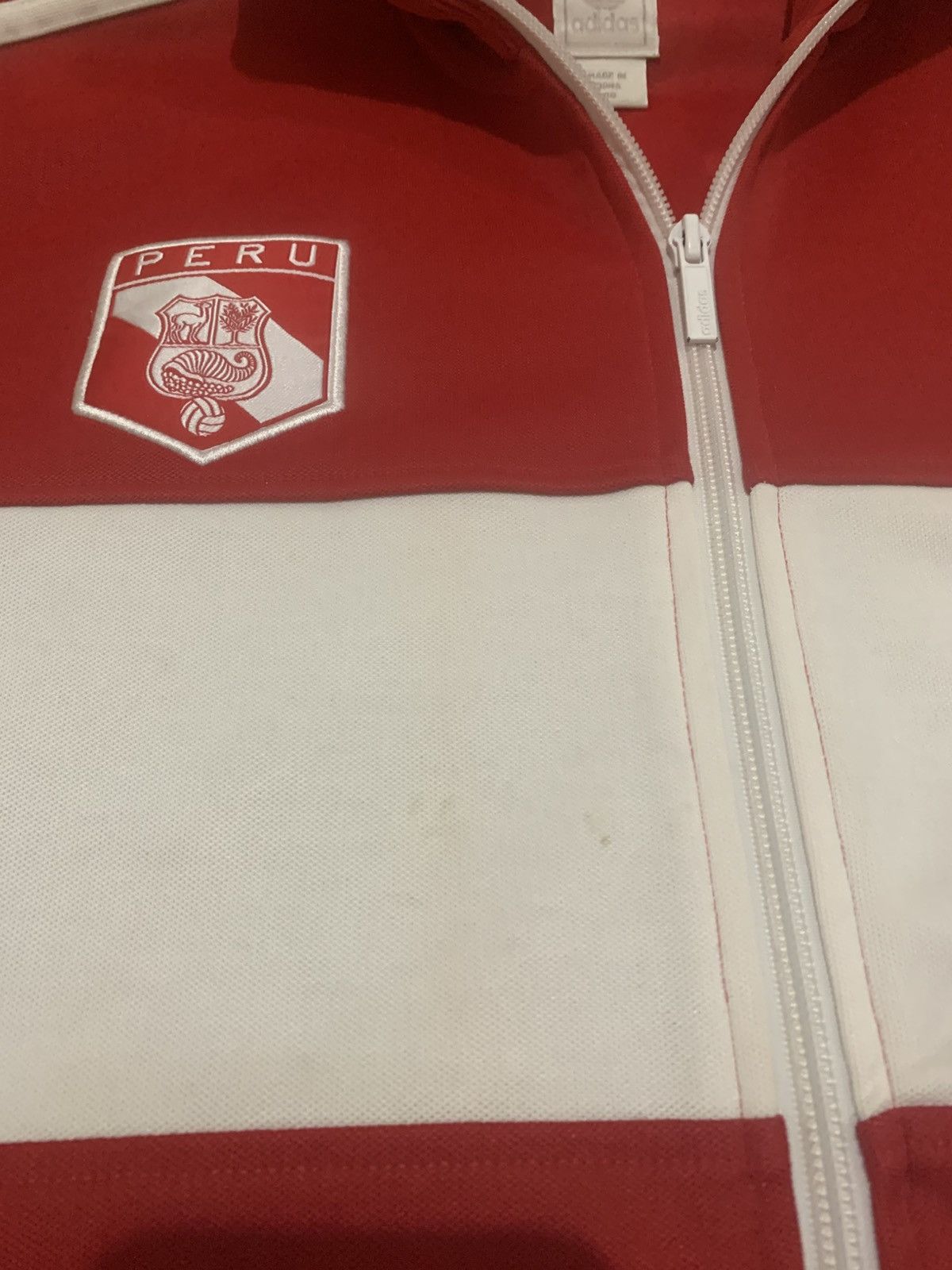 Adidas Tracktop Adidas Peru Casual Streetwear Size US M / EU 48-50 / 2 - 19 Thumbnail