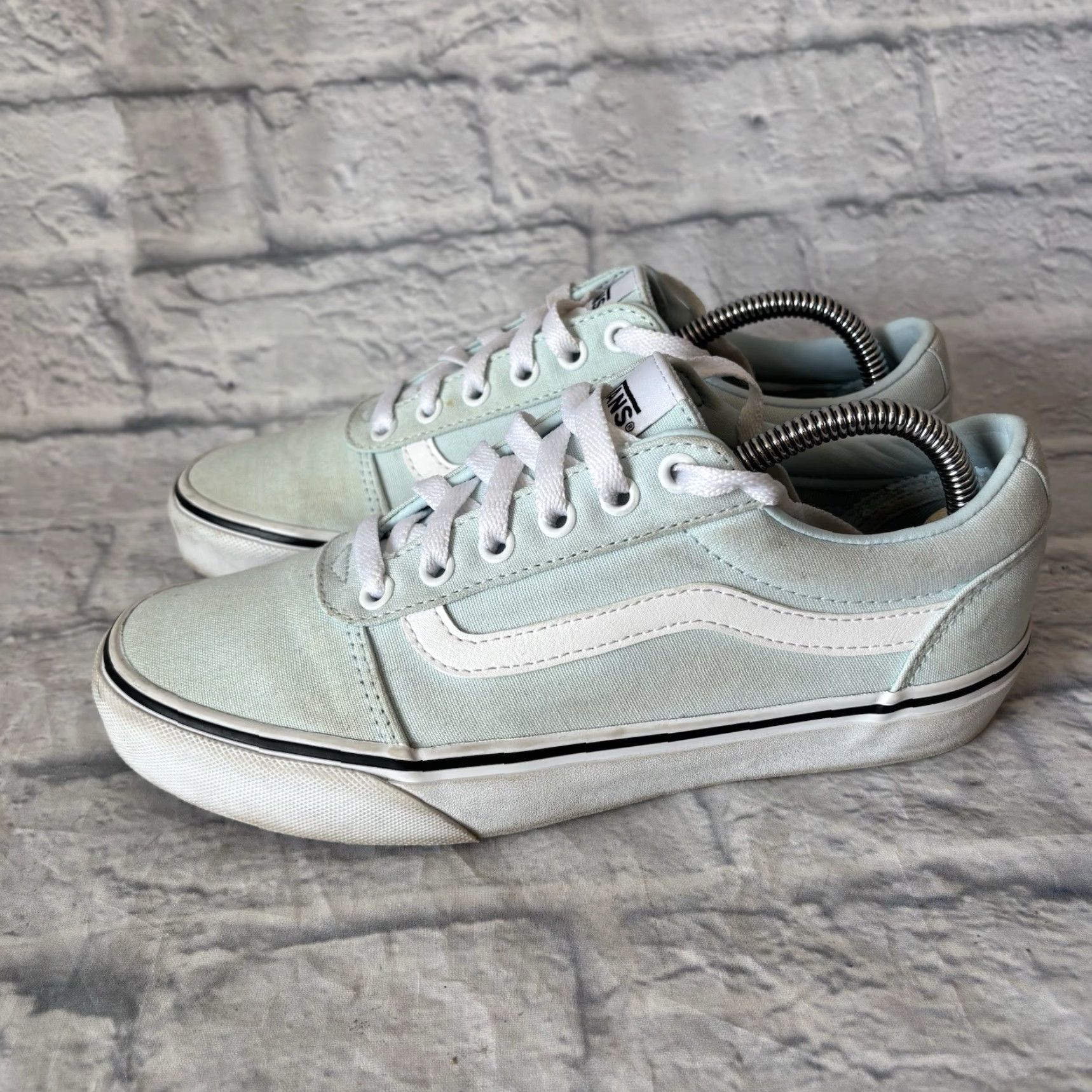 Vans VANS Ward Old Skool Low Top Skate Sneakers Light Blue/White Women’s 8.5 Women Candor? Size M / US 6-8 / IT 42-44 - 6 Thumbnail