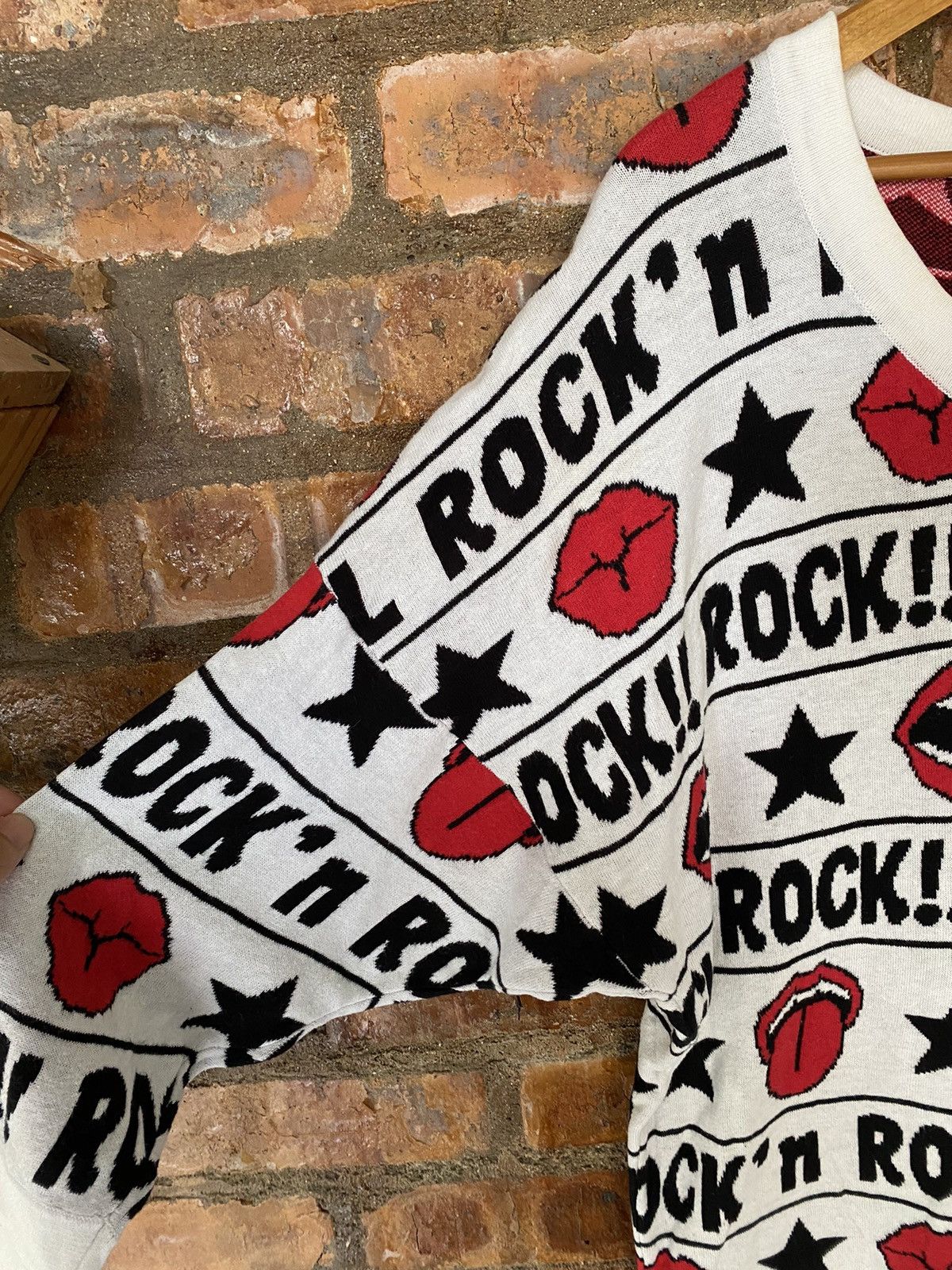 Japanese Brand Vtg Glad New Japan Intarsia Kiss, tongue ROCK!! Size M / US 6-8 / IT 42-44 - 6 Thumbnail