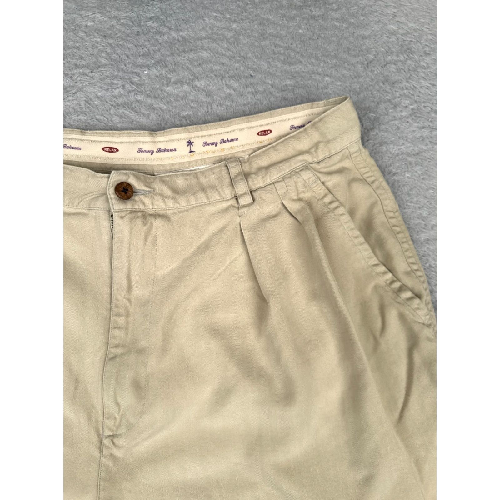 Tommy Bahama Tommy Bahama Shorts Men Beige Silk Linen Pleated 38 Mid Rise 9in Inseam Travel Beach Casual Pockets Size US 38 / EU 54 - 5 Thumbnail