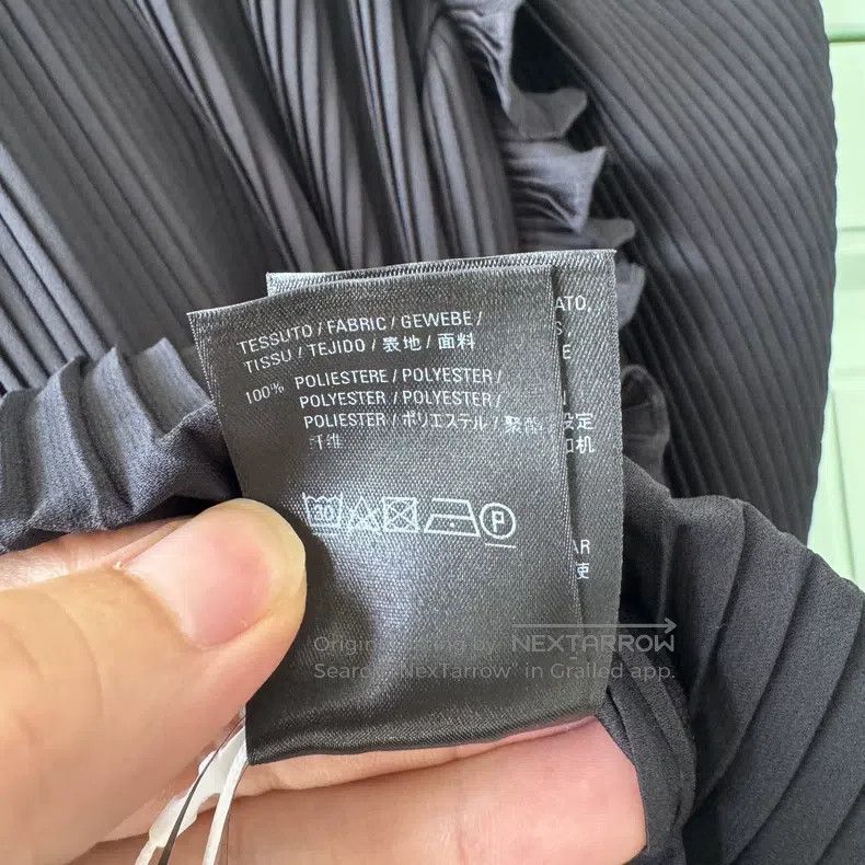 Balenciaga Balenciaga Black Pleated Dress Size XS / US 0-2 / IT 36-38 - 6 Thumbnail