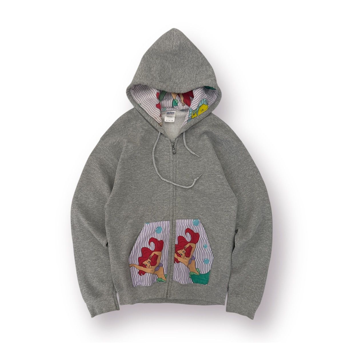 Disney 🔥 Vintage Gildan Disney The Little Mermaid Sweatshirt - L Size US S / EU 44-46 / 1 - 1 Thumbnail